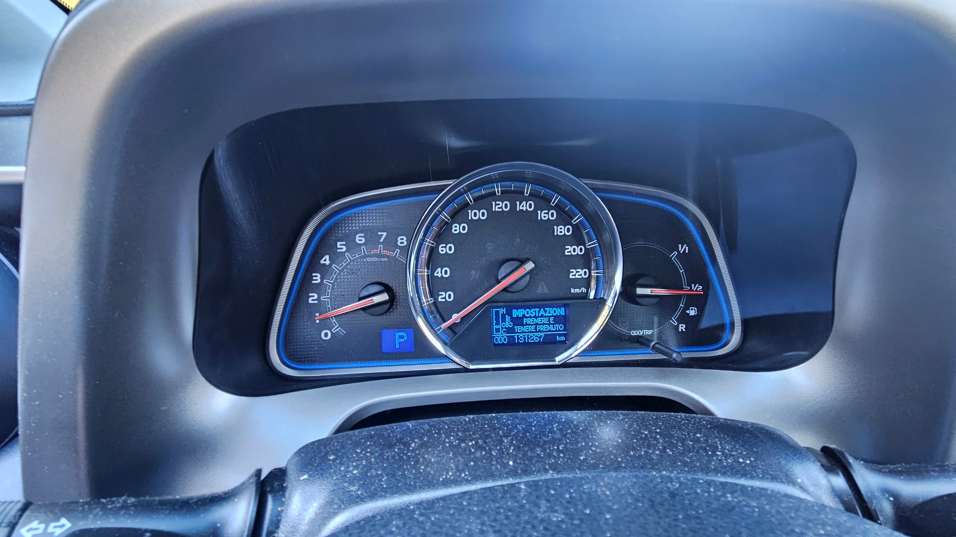 TOYOTA RAV-4-image-7