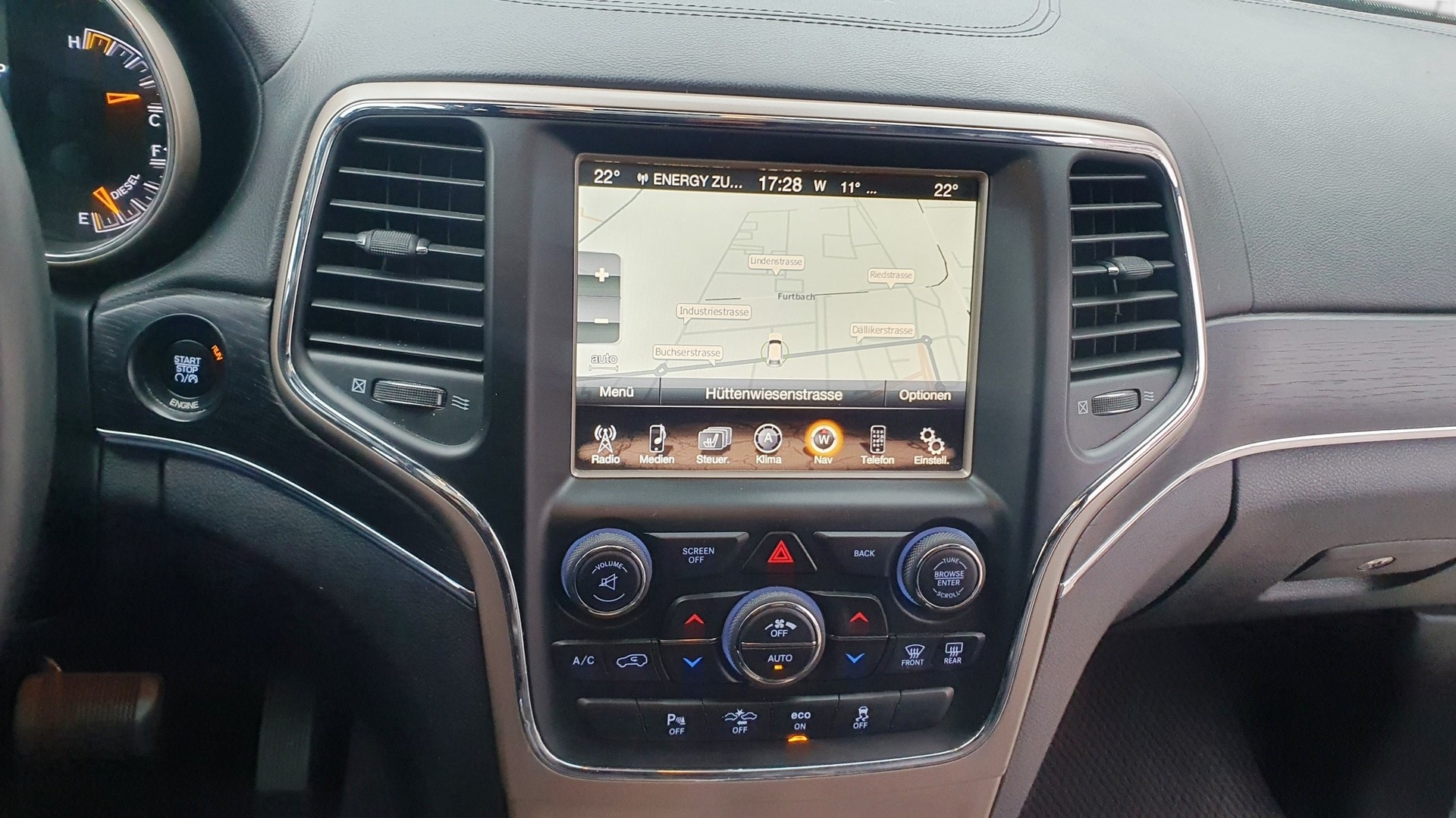 JEEP Grand Cherokee 3.0 CRD Summit Automatic-image-15