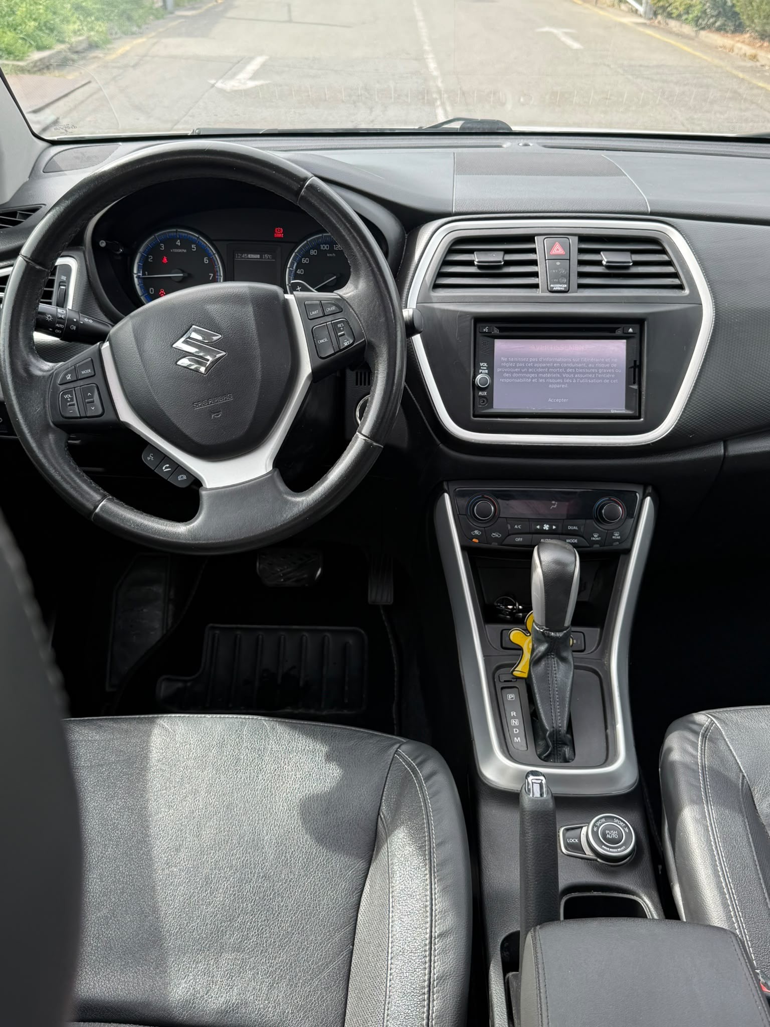 SUZUKI SX4 S-Cross 1.6 16V Compact+ 4WD CVT7-image-6
