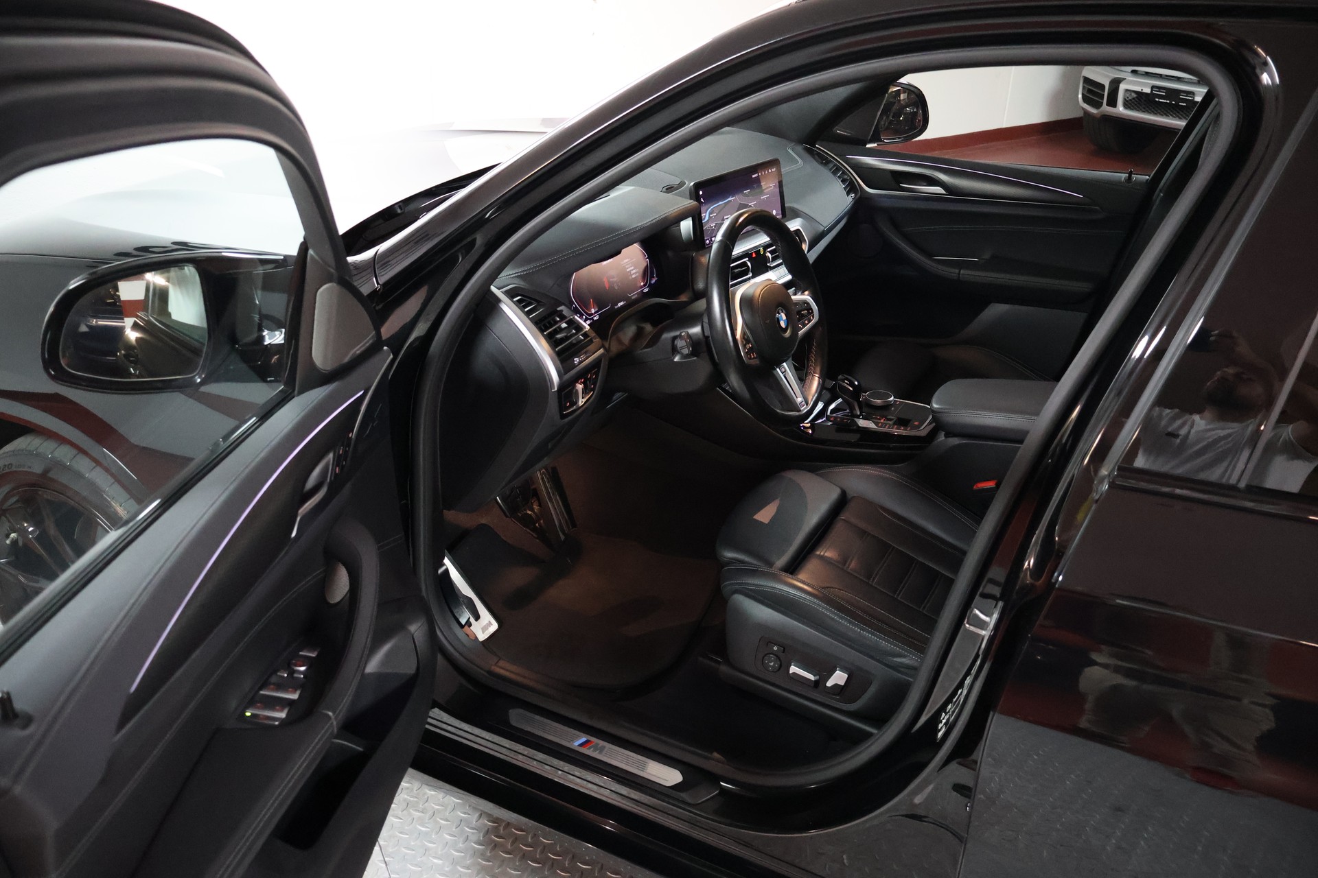 BMW X3 xDrive 48V M40d M Sport Edition Steptronic-image-6