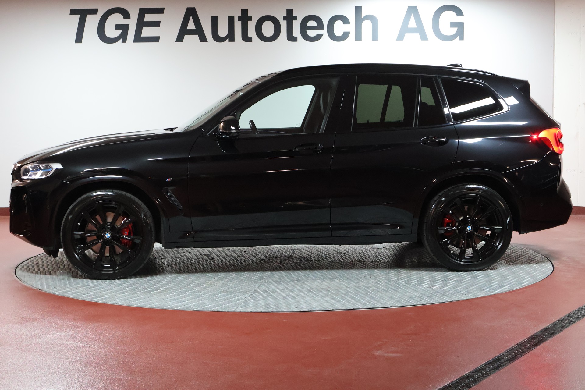 BMW X3 xDrive 48V M40d M Sport Edition Steptronic-image-3