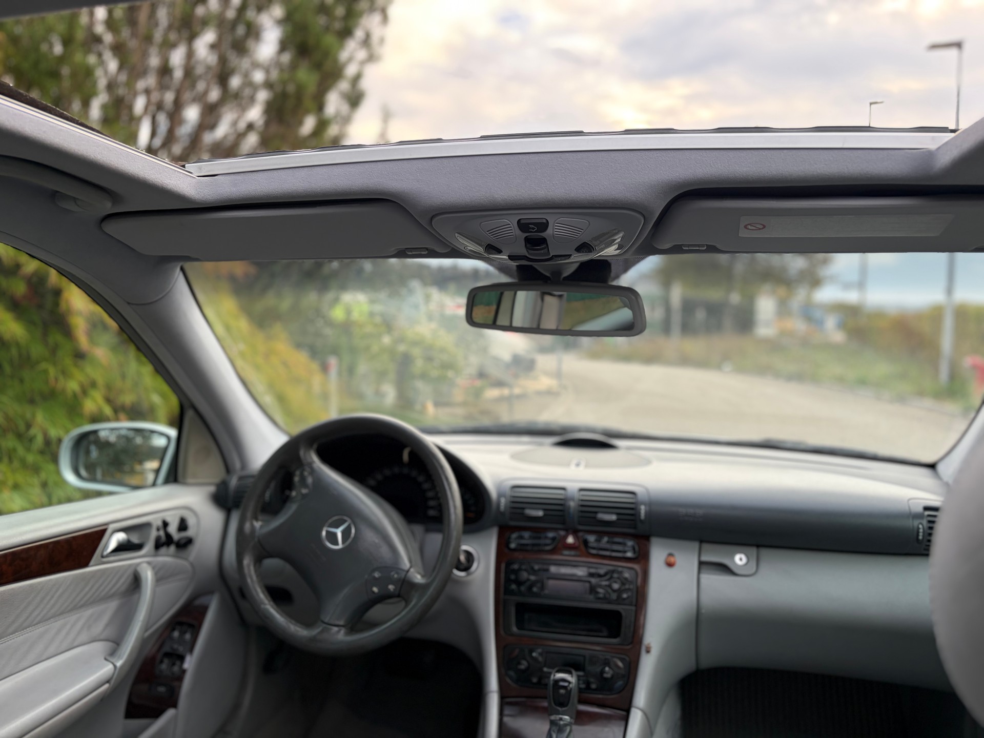 MERCEDES-BENZ C 320 Avantgarde Automatic-image-4