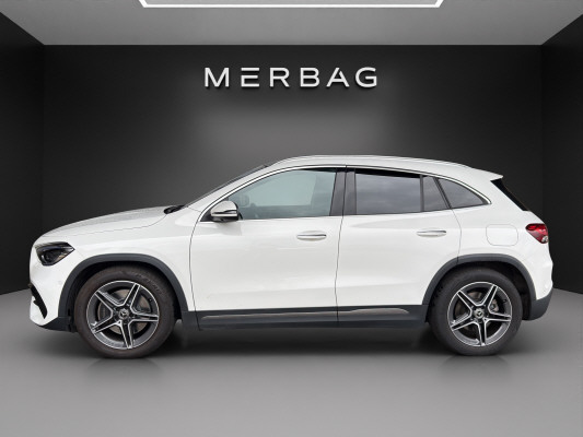 MERCEDES-BENZ GLA 250 AMG Line 4Matic-image-1