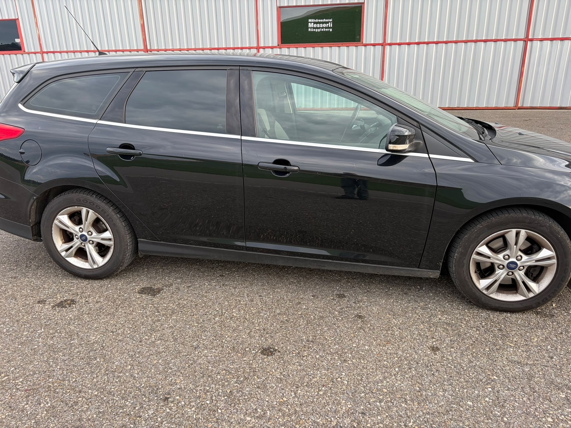 FORD Focus 2.0 TDCi Titanium PowerShift-image-5