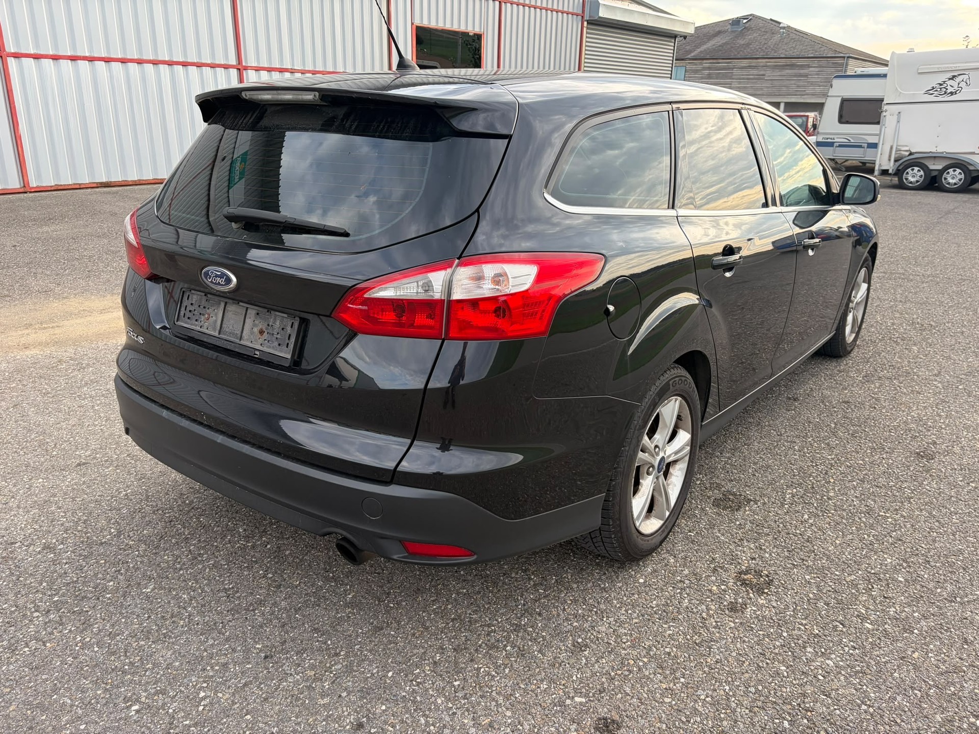 FORD Focus 2.0 TDCi Titanium PowerShift-image-7