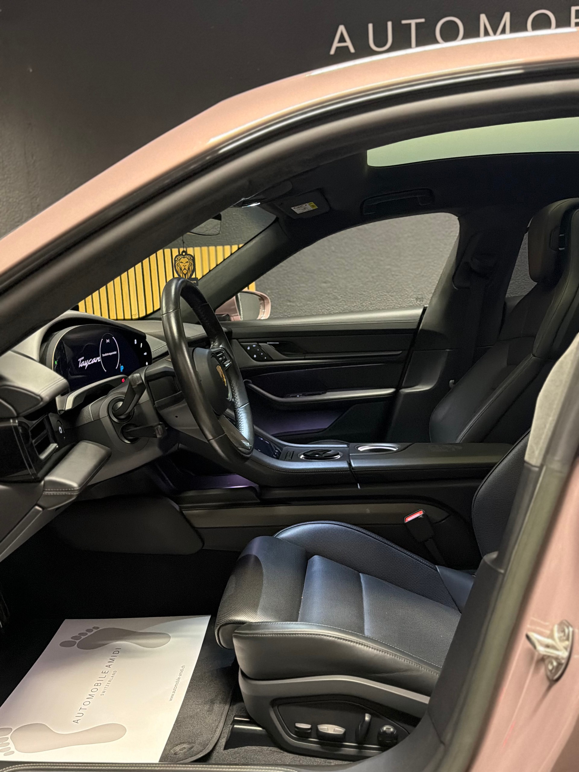 PORSCHE Taycan Turbo S- Exklusive Sonderfarbe | Porsche Approved | Traumzustand-image-8