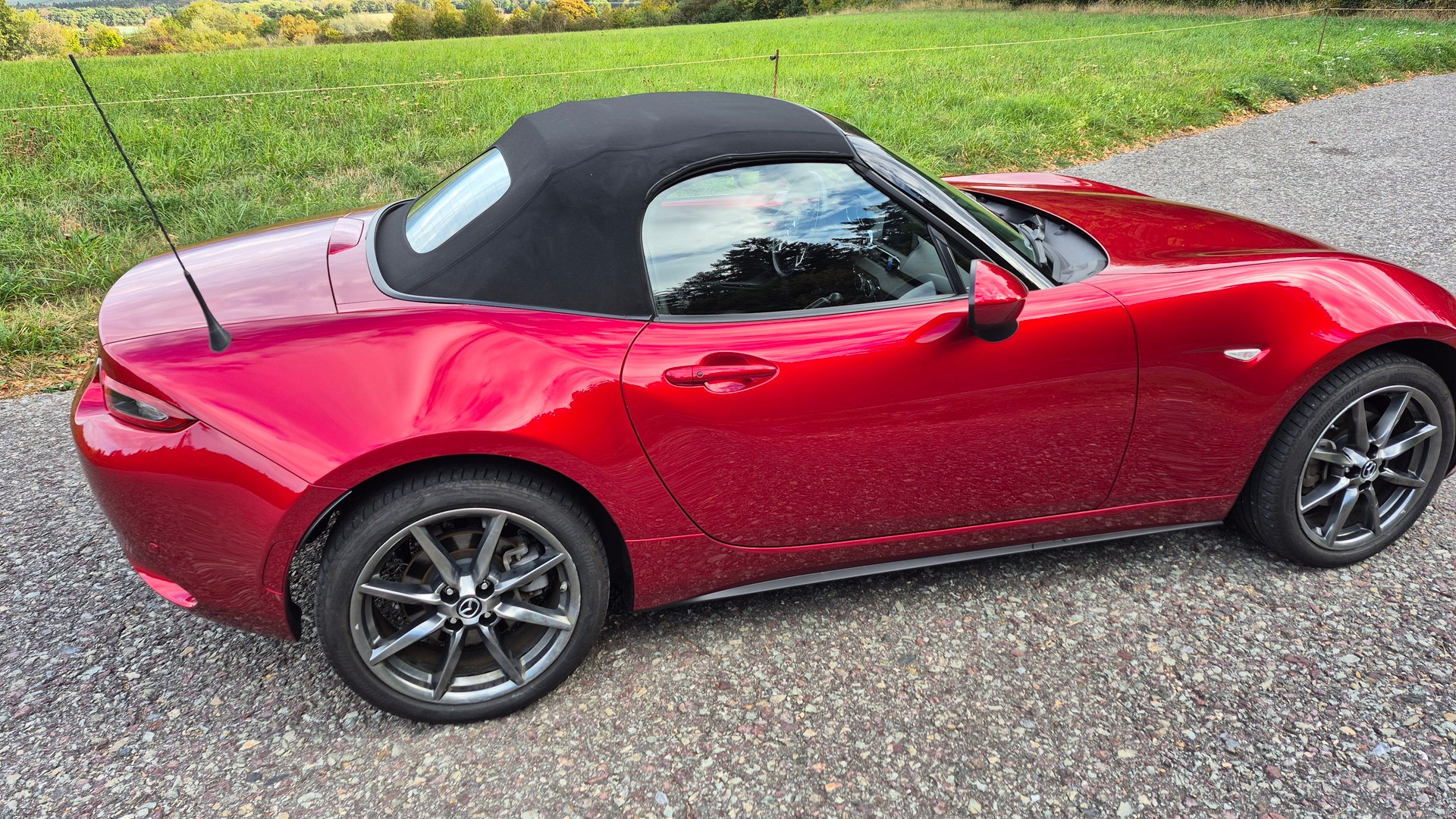 MAZDA 2.0 Revolution-image-2