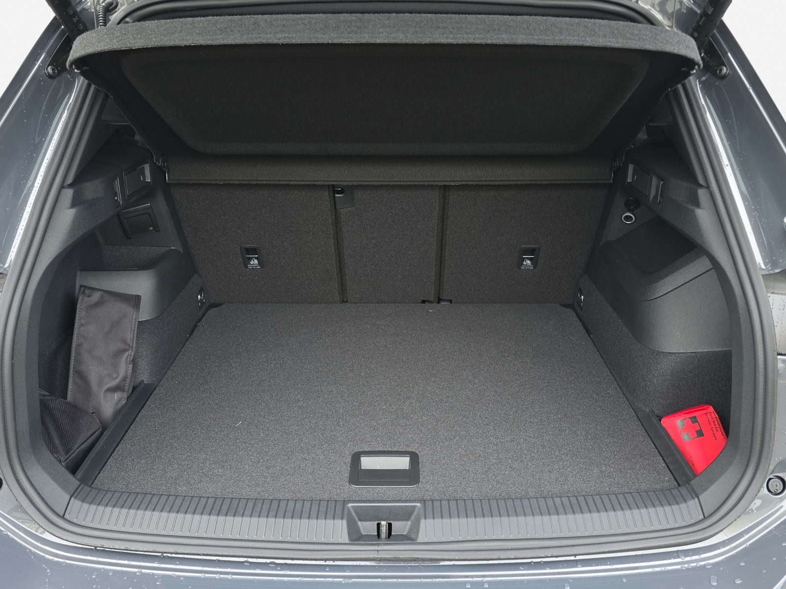 VW Tiguan 2.0 TSI DSG R-Line United 4Motion-image-12