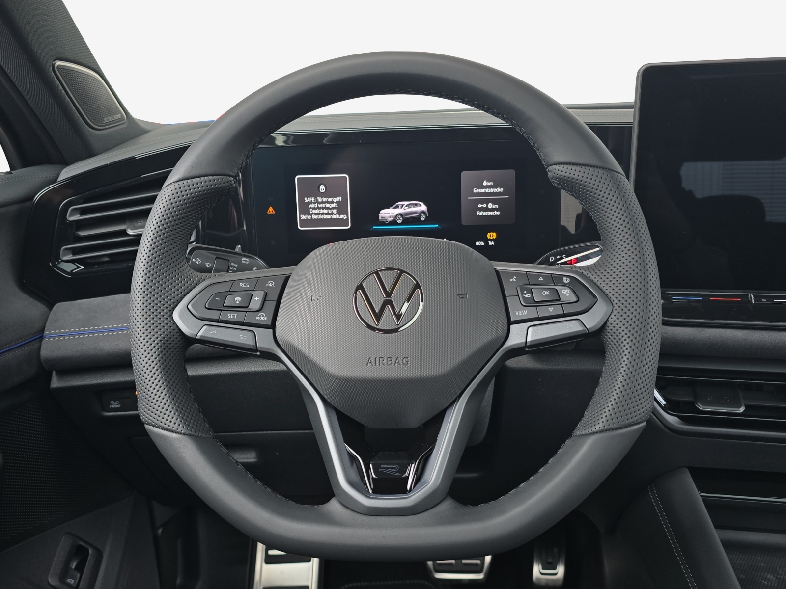 VW Tiguan 2.0 TSI DSG R-Line 4Motion-image-9