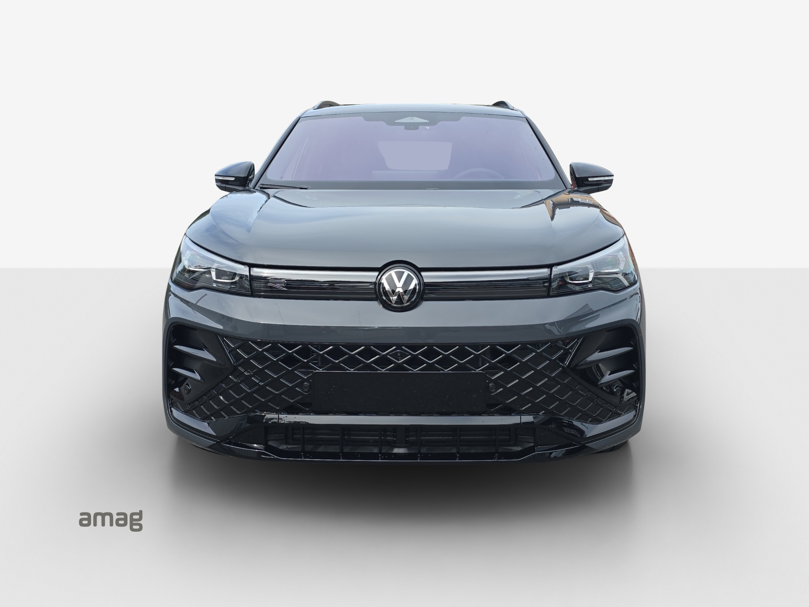 VW Tiguan 2.0 TSI DSG R-Line 4Motion-image-6