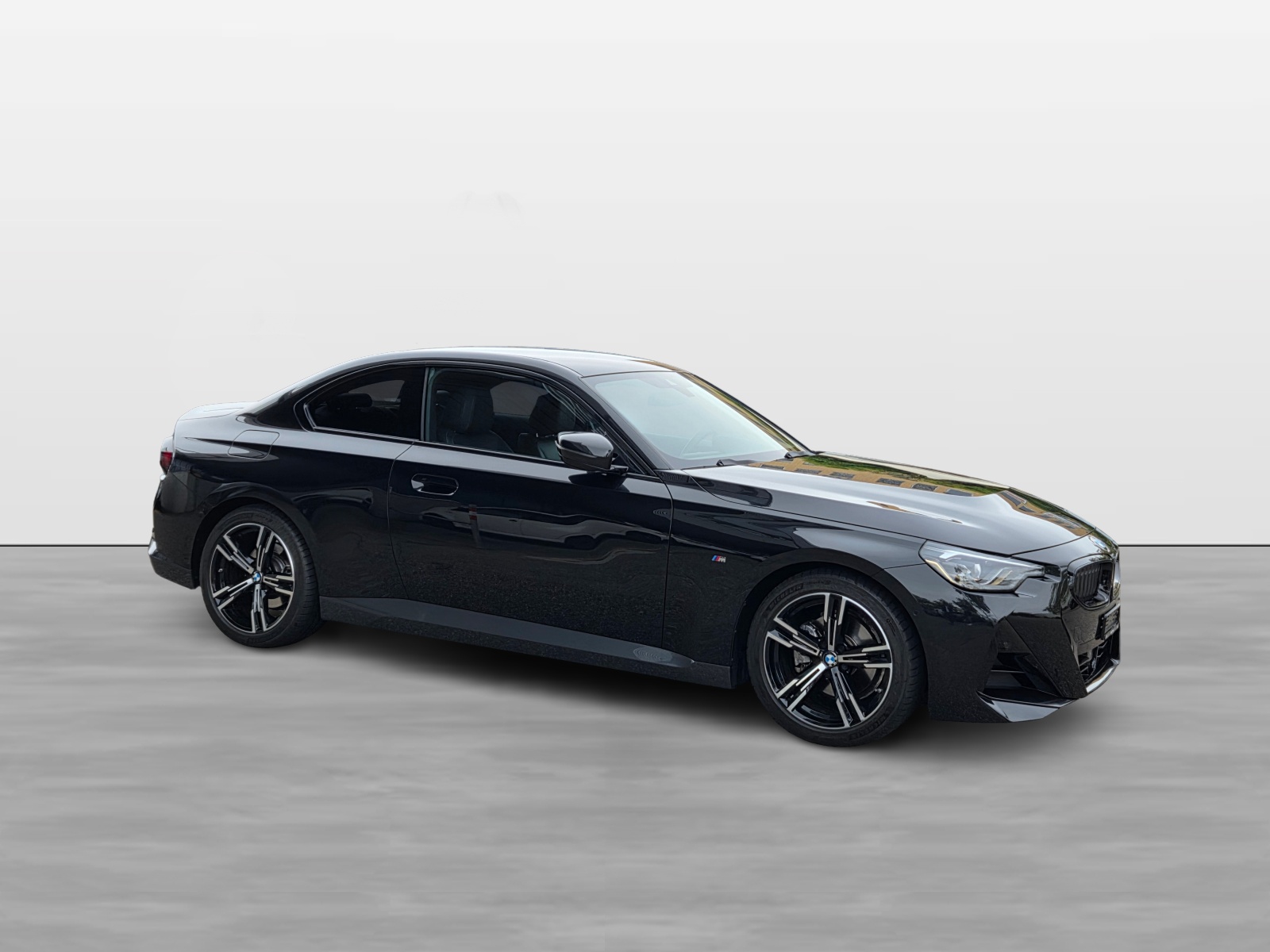 BMW 220d M Sport-showroom-element-1
