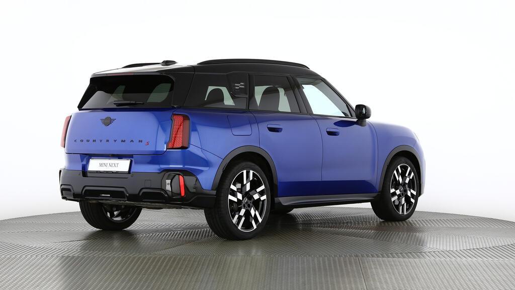 MINI Countryman S ALL4-image-4