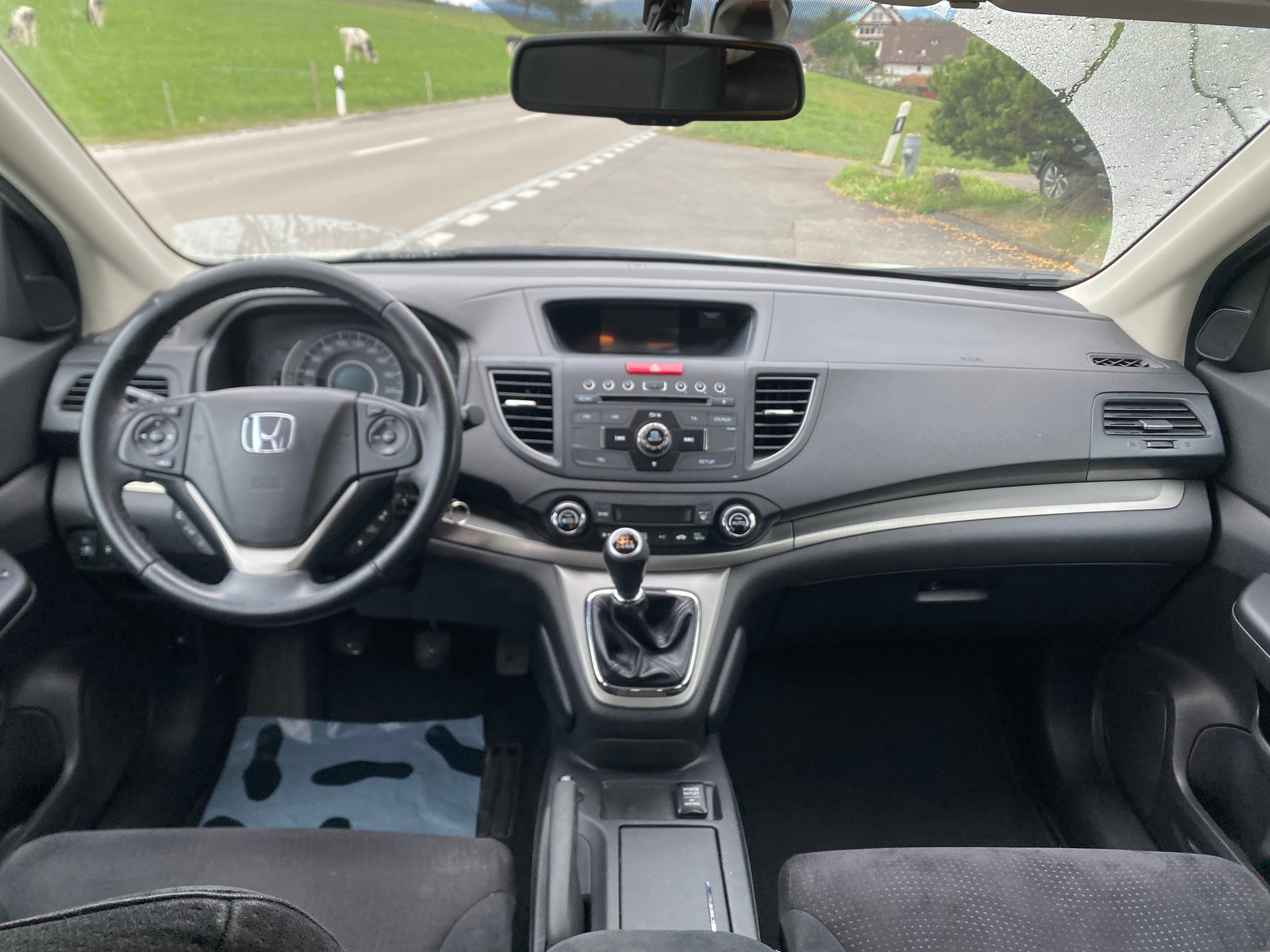 HONDA CR-V-image-9
