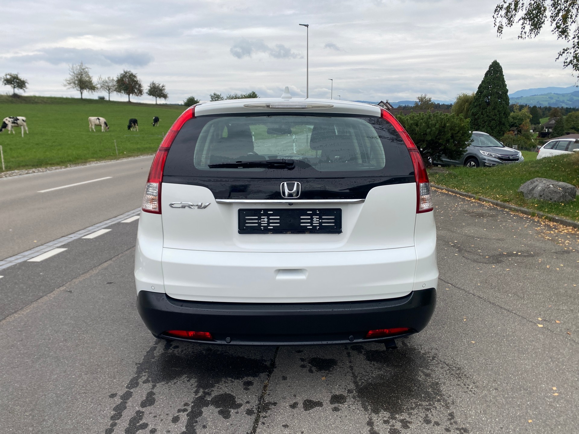 HONDA CR-V-image-5