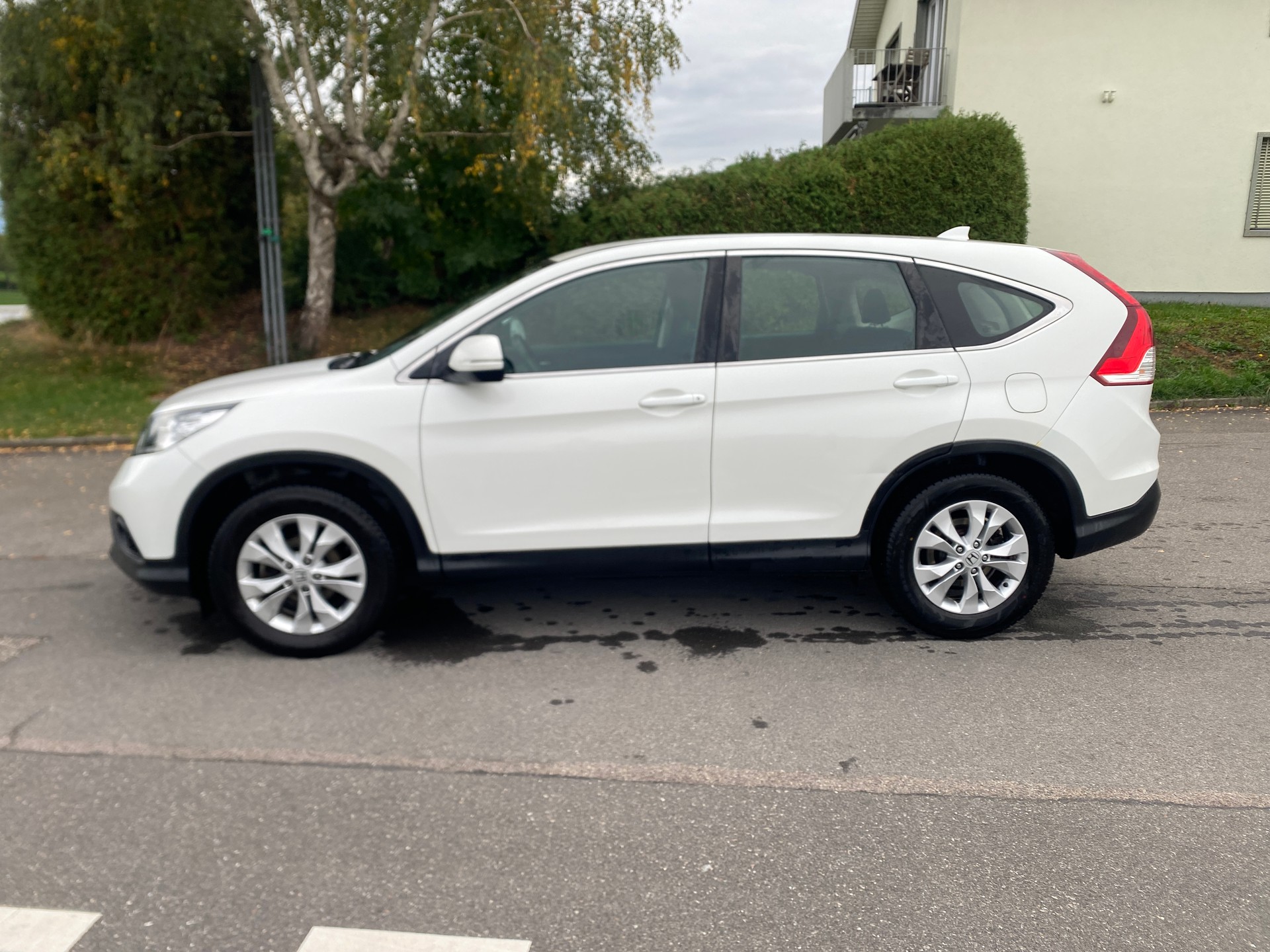 HONDA CR-V-image-3