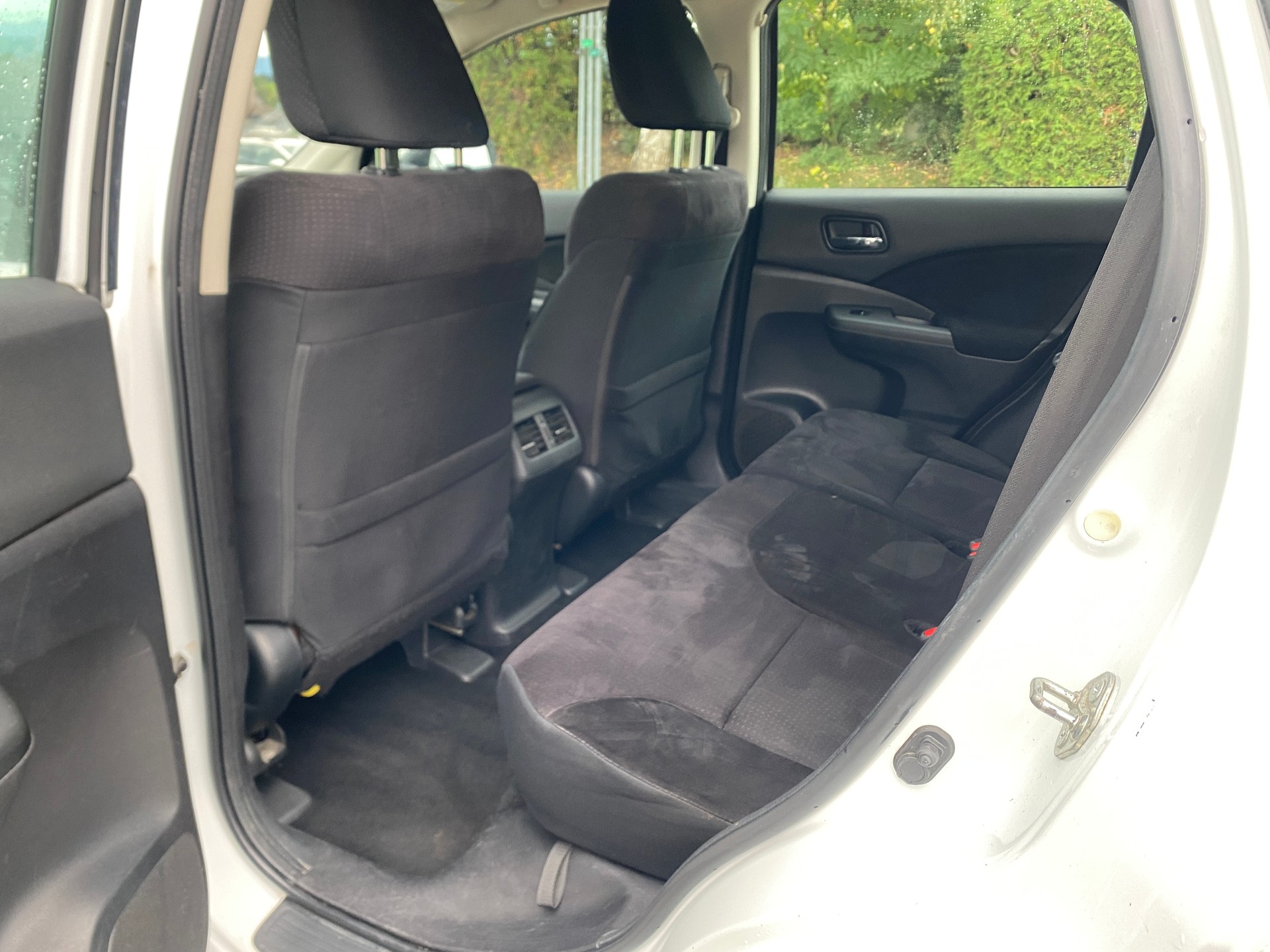 HONDA CR-V-image-14