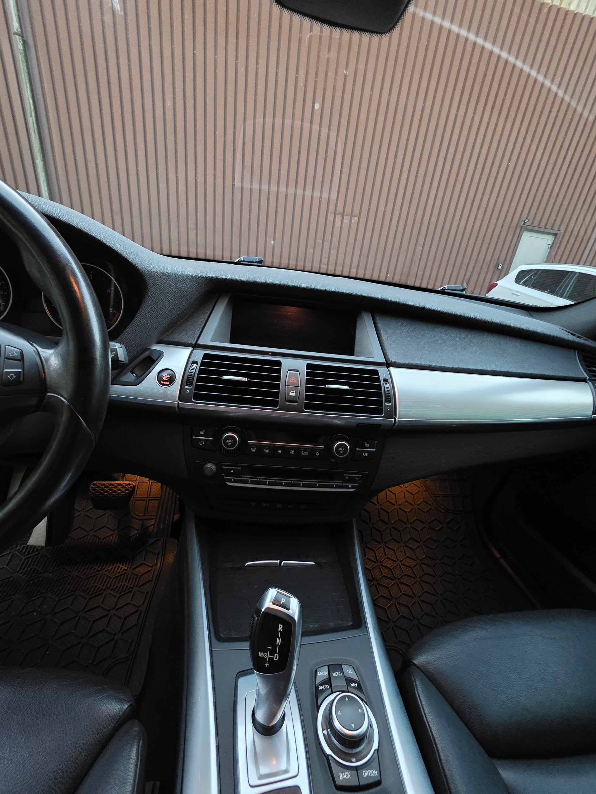 BMW X5 xDrive 30d Steptronic-image-11