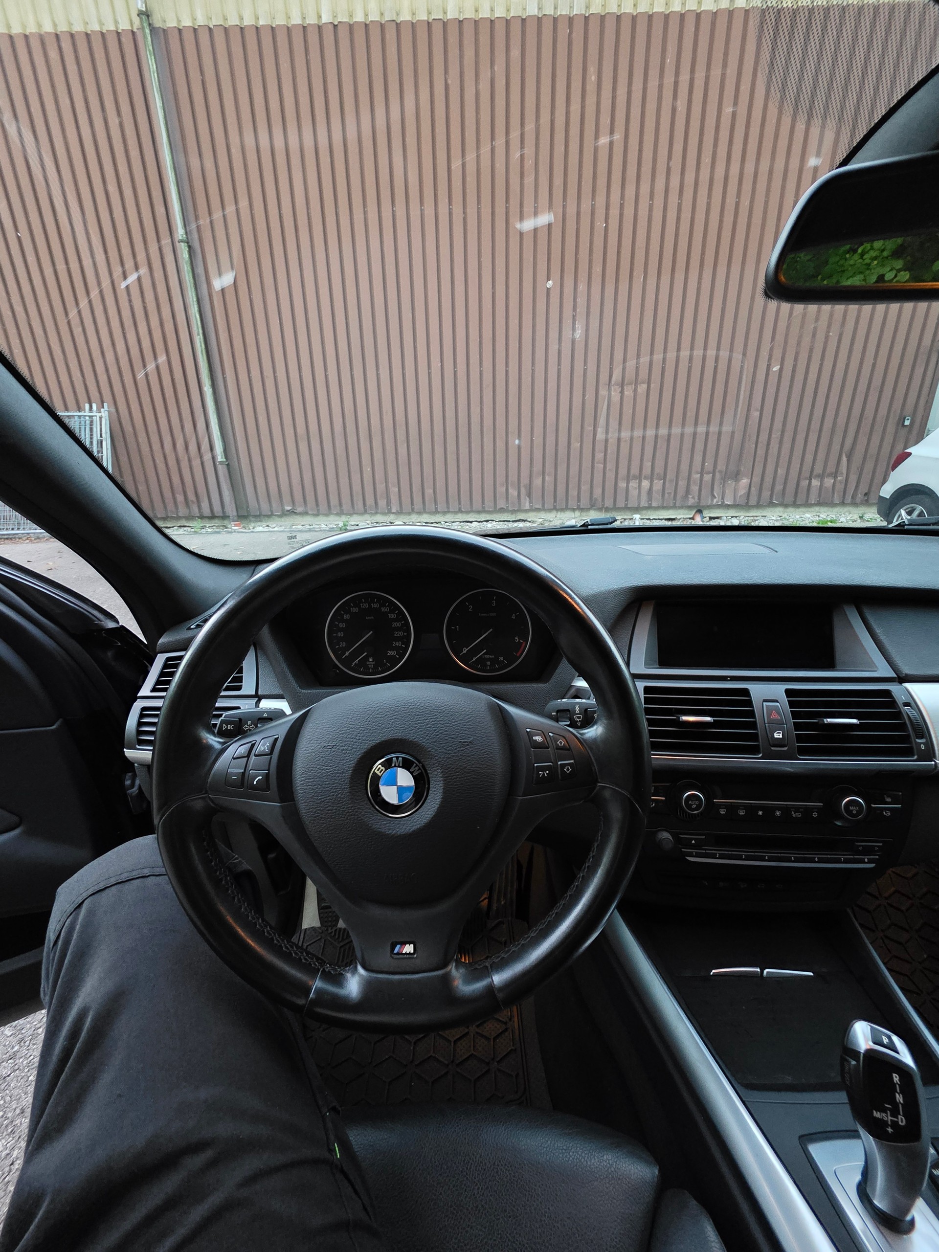 BMW X5 xDrive 30d Steptronic-image-10