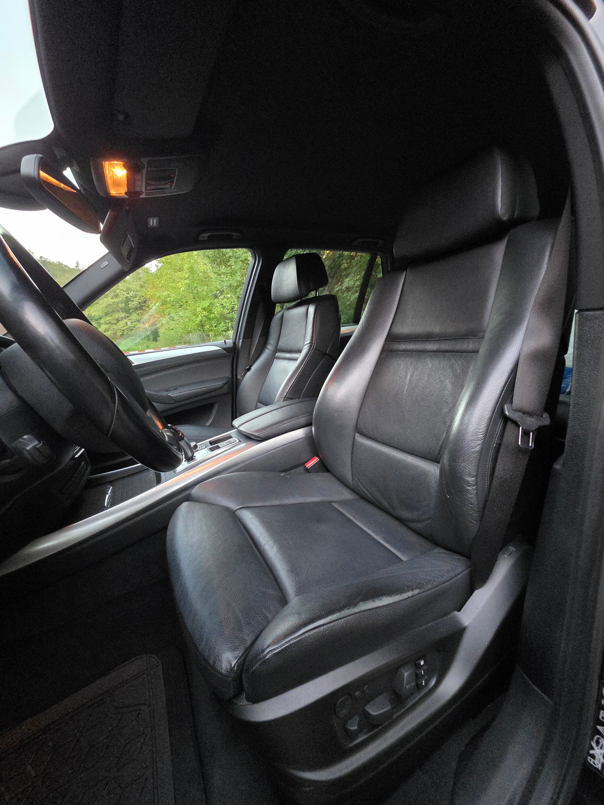 BMW X5 xDrive 30d Steptronic-image-9