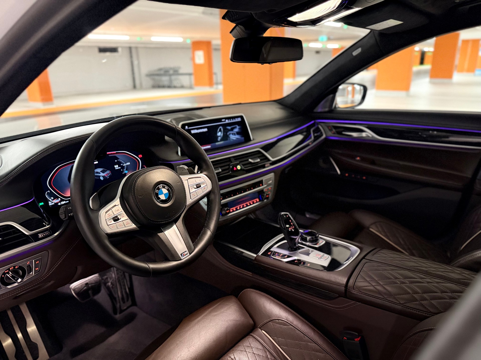 BMW 740d xDrive Steptronic-image-10