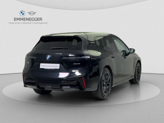 BMW iX I20 xDrive60-image-4
