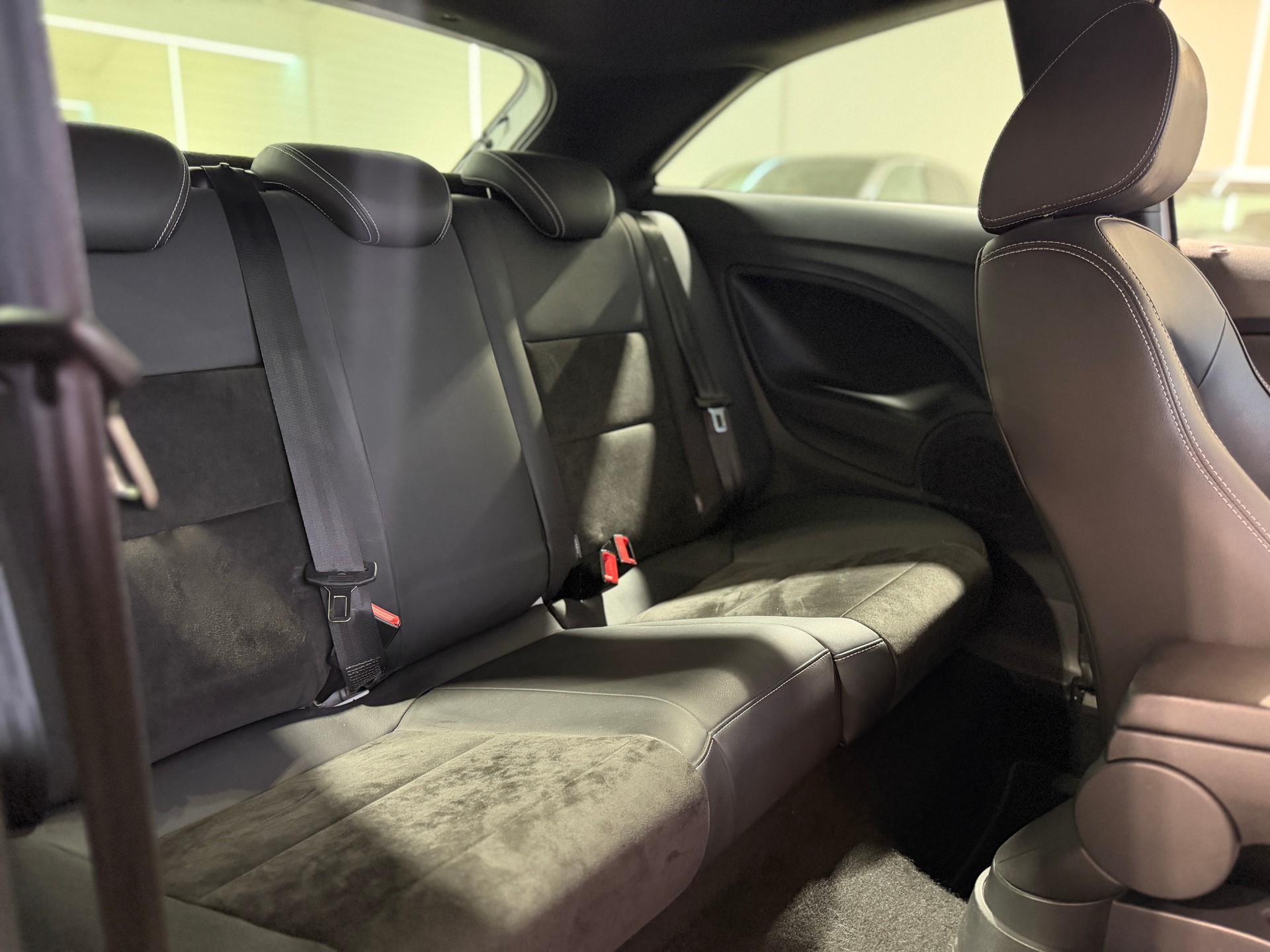 SEAT Ibiza SC 1.8 TSI Cupra-image-13