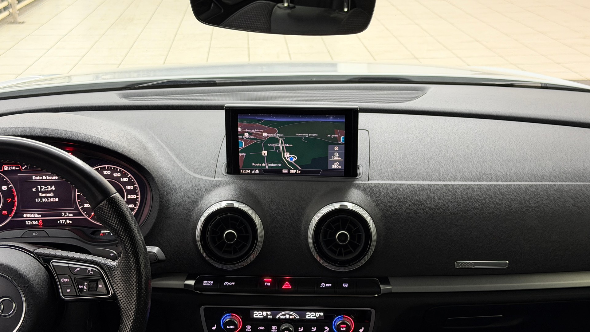 AUDI A3 Sportback 1.5 TFSI S-tronic Sport-image-11