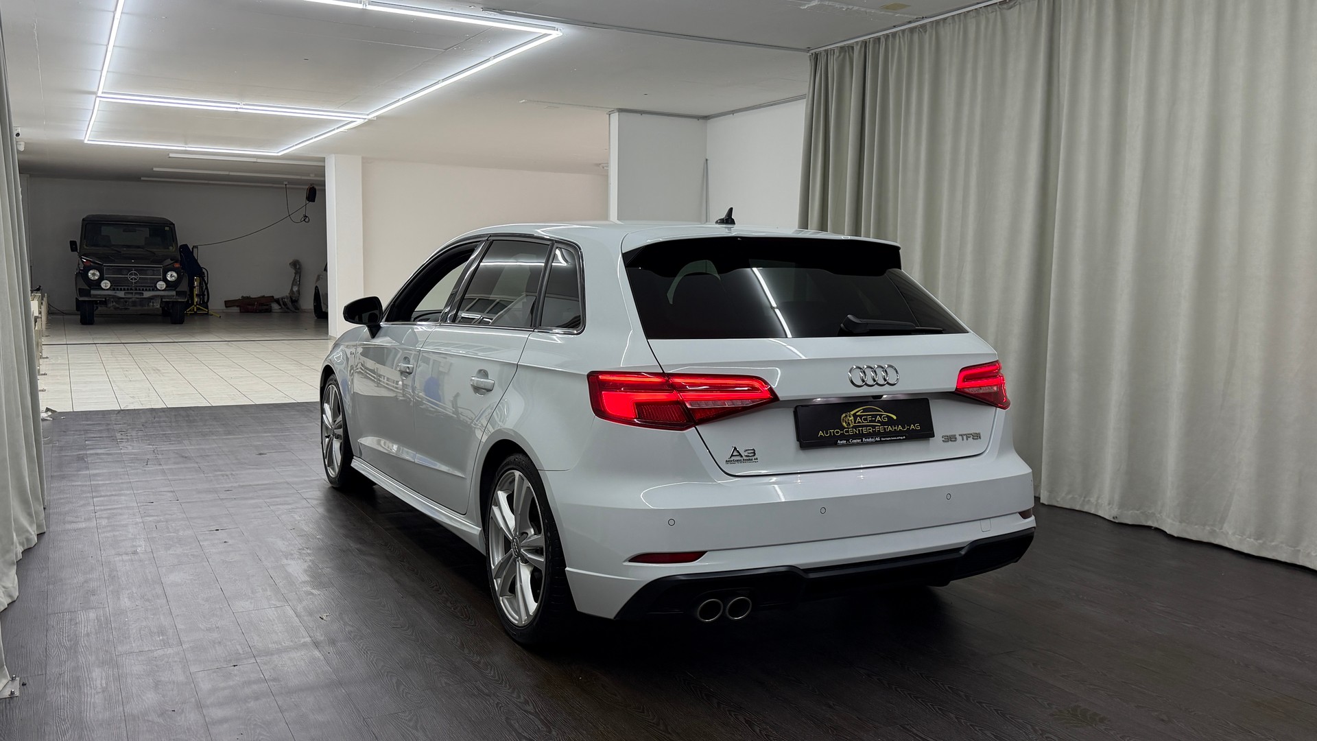 AUDI A3 Sportback 1.5 TFSI S-tronic Sport-image-5