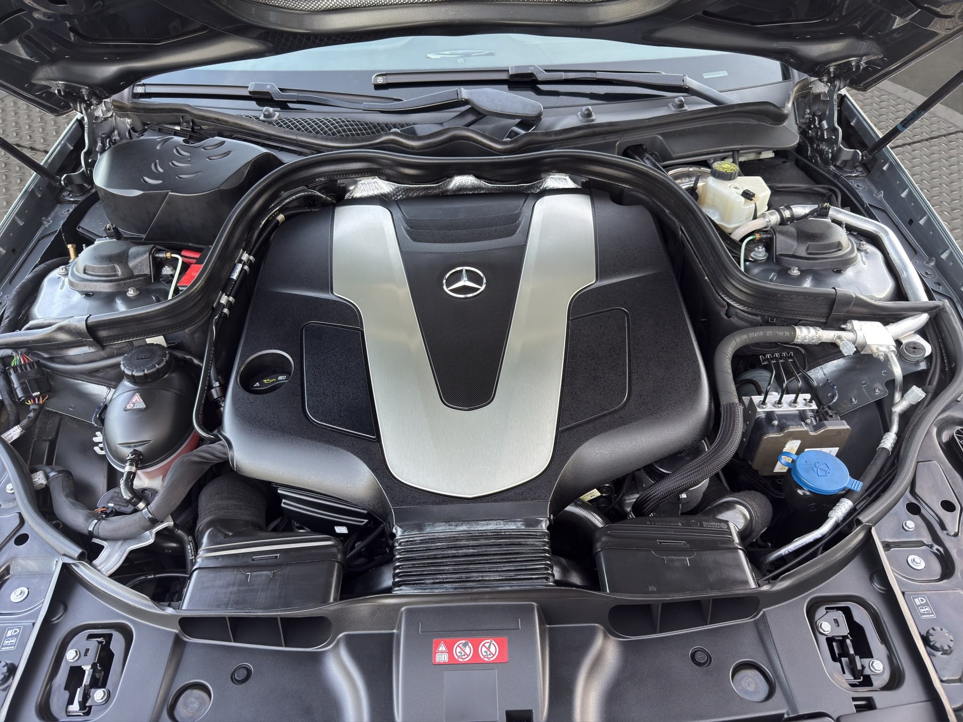 MERCEDES-BENZ CLS 350 d 4Matic 9G-Tronic-image-10