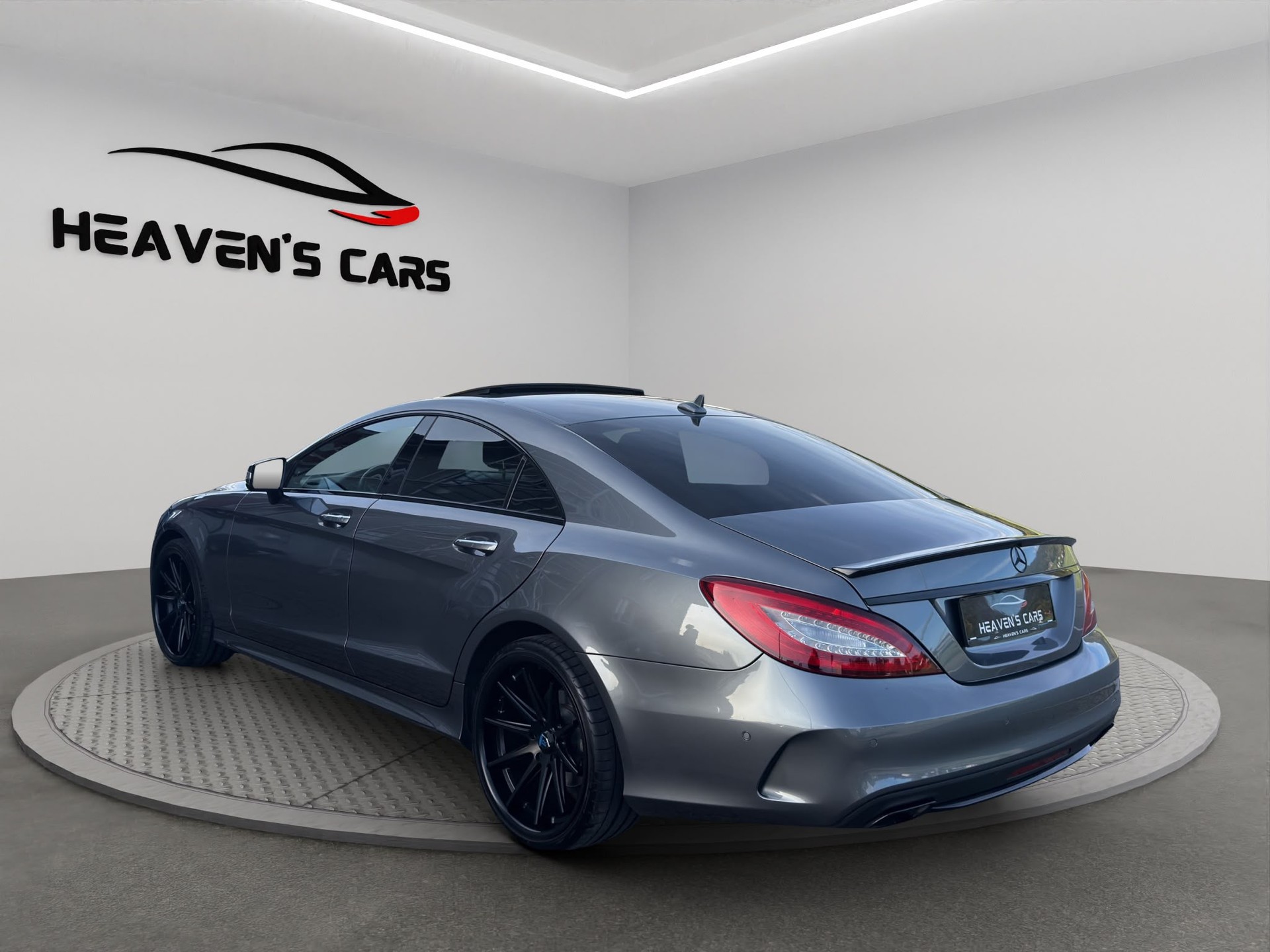 MERCEDES-BENZ CLS 350 d 4Matic 9G-Tronic-image-5