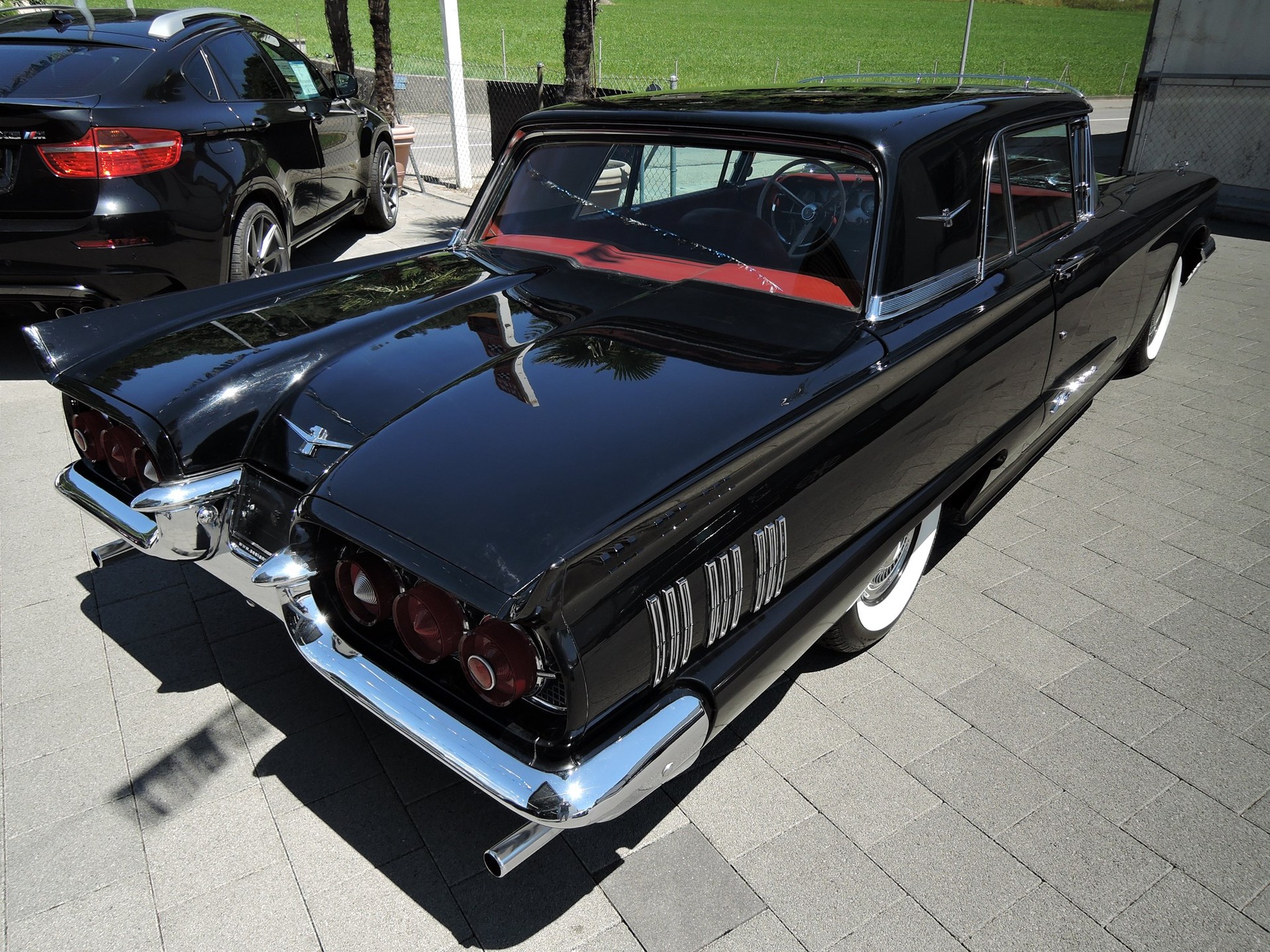 FORD Thunderbird Coupé-image-1