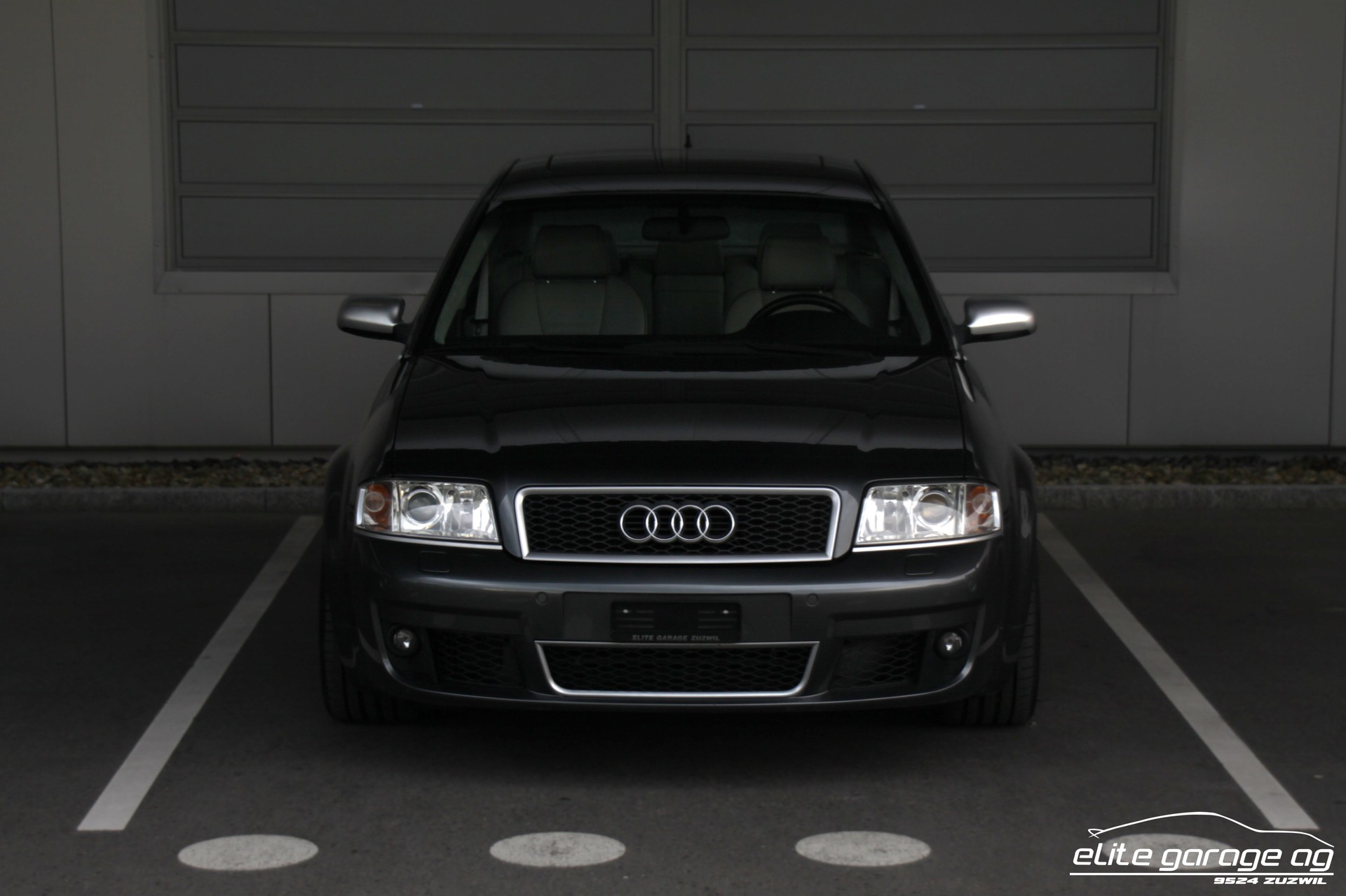 AUDI RS6 quattro tiptronic Limousine-image-7