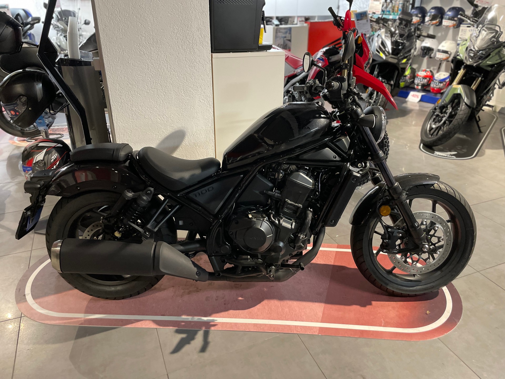HONDA CMX 1100 Rebel-showroom-element-2