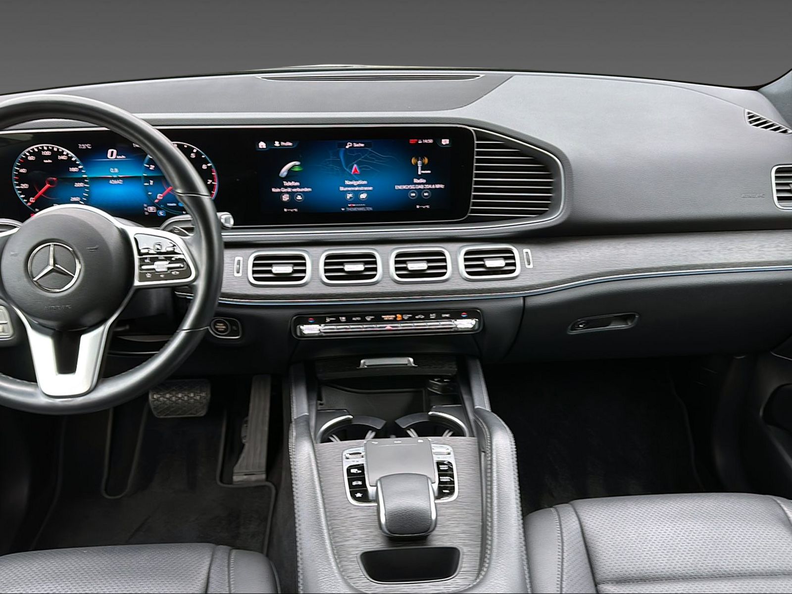 MERCEDES-BENZ GLE 450 4Matic-image-9