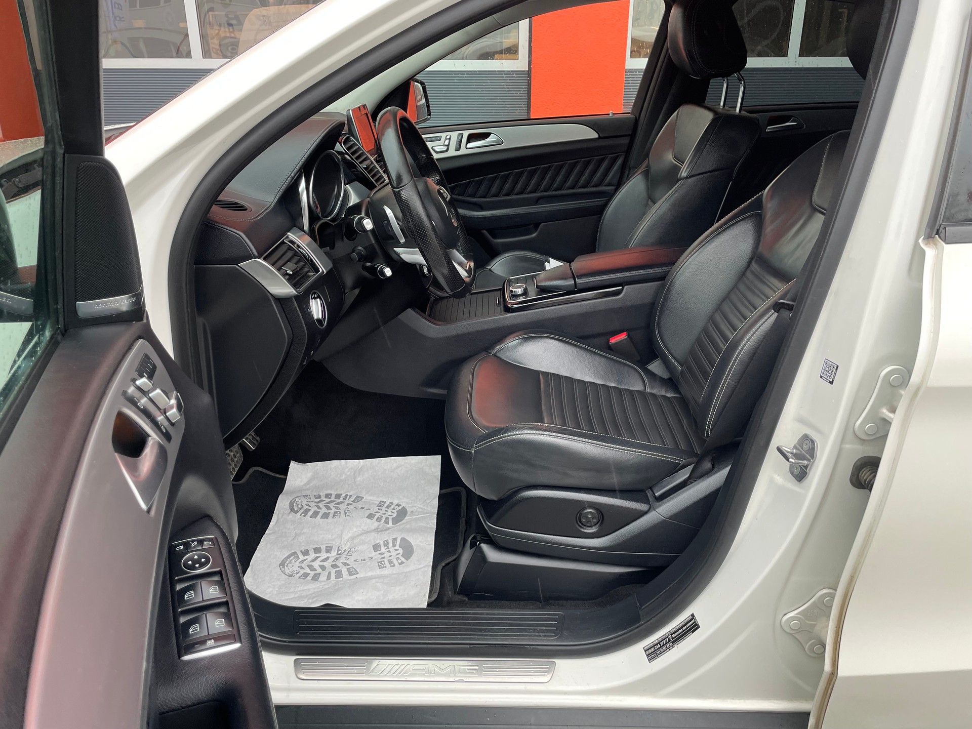 MERCEDES-BENZ GLE Coupé 43 AMG 4Matic 9G-Tronic-image-14