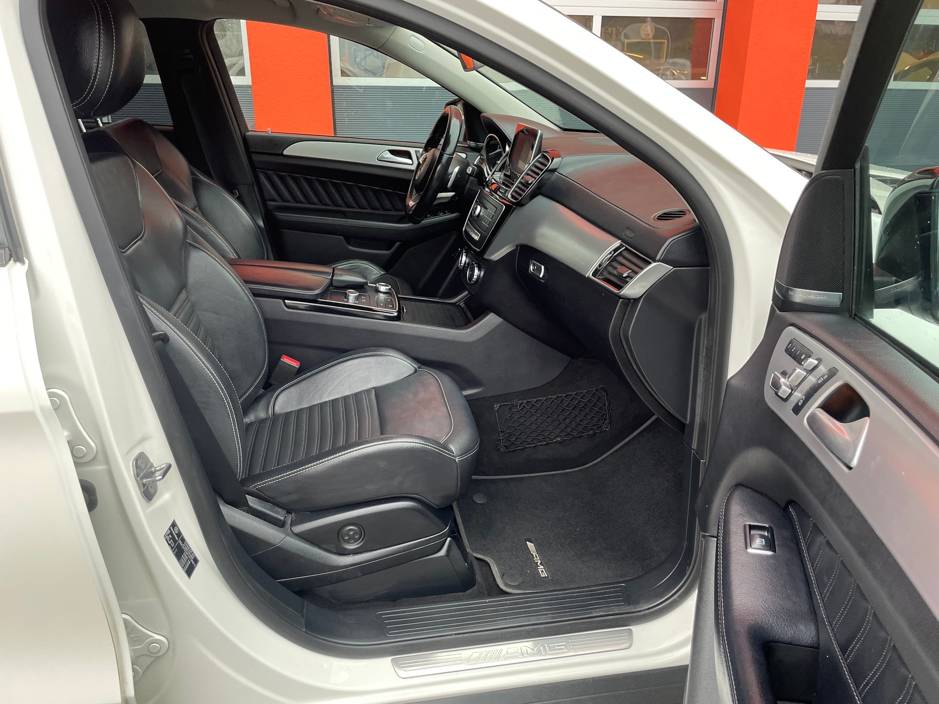 MERCEDES-BENZ GLE Coupé 43 AMG 4Matic 9G-Tronic-image-15