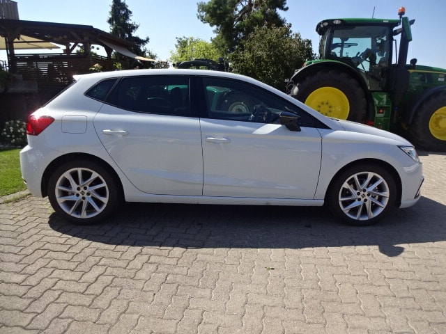 SEAT Ibiza 1.0 EcoTSI FR DSG-image-5
