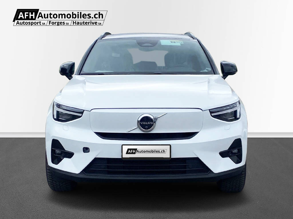 VOLVO XC40 E80 Twin Plus AWD-image-3