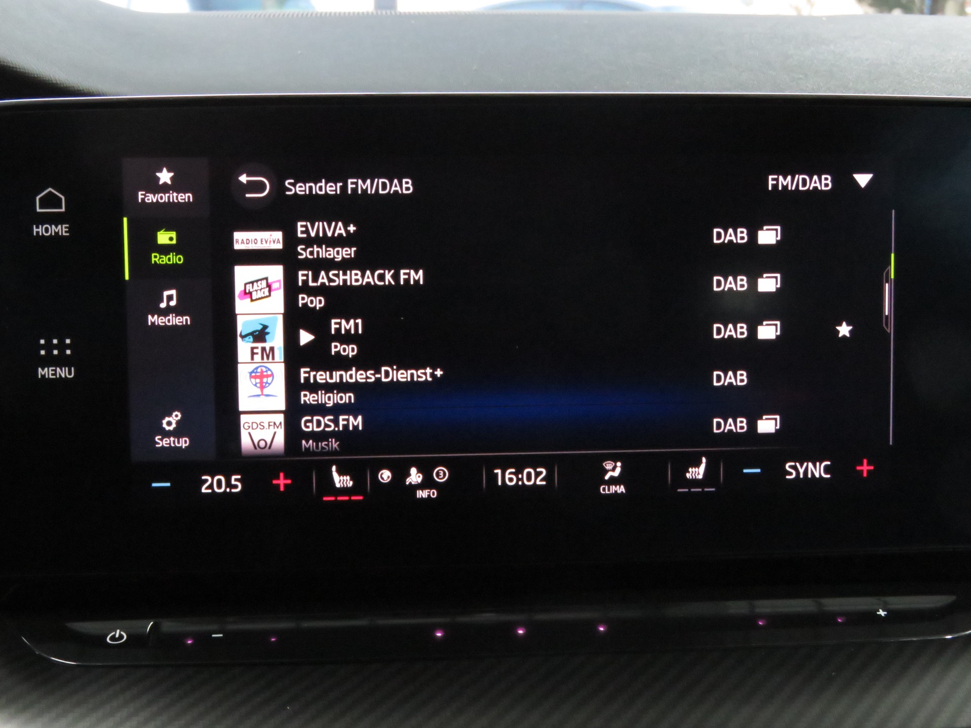 SKODA Octavia Combi 2.0 TSI DSG RS (Automat, Standheizung)-image-20