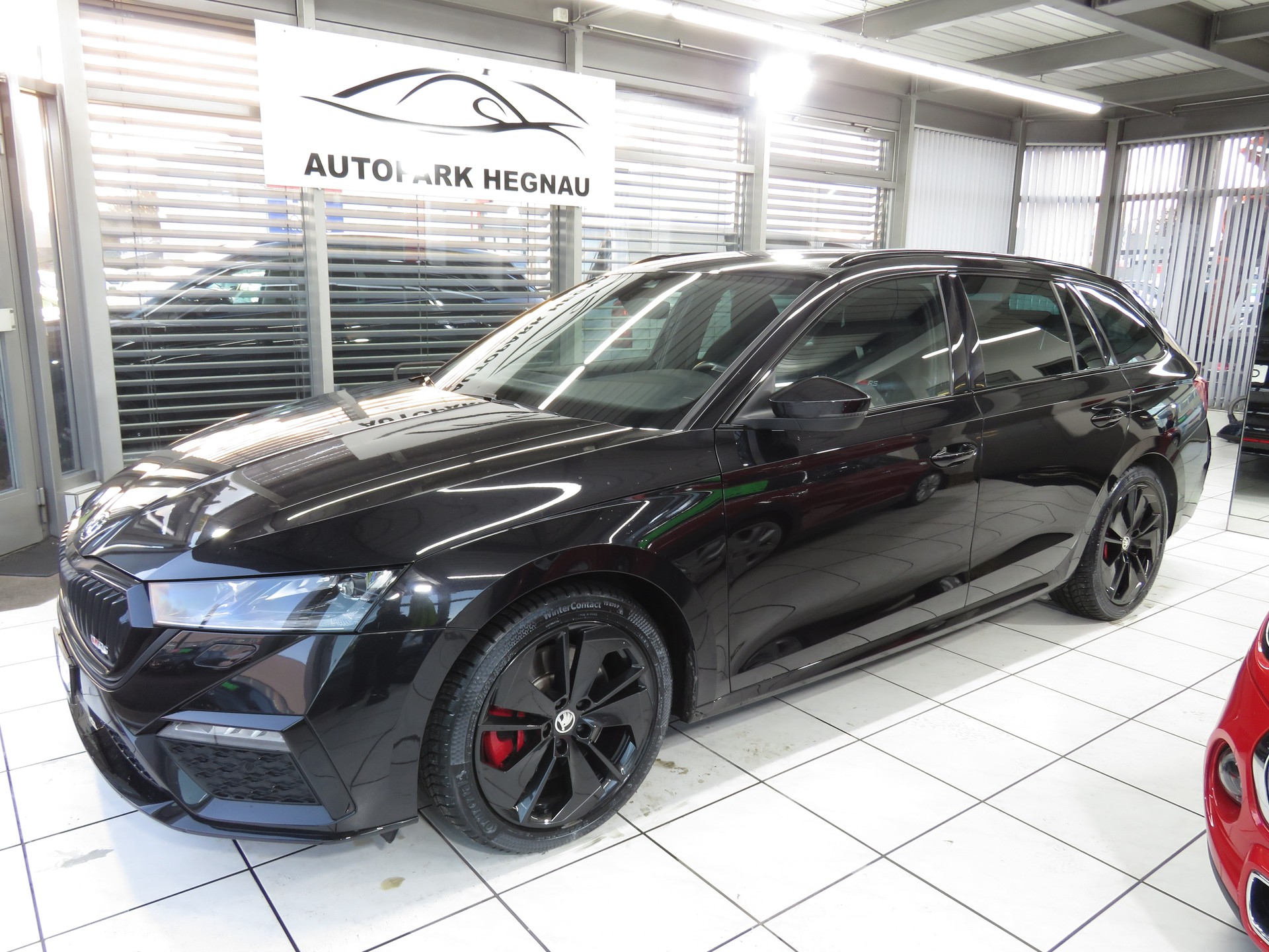 SKODA Octavia Combi 2.0 TSI DSG RS (Automat, Standheizung)-image-0