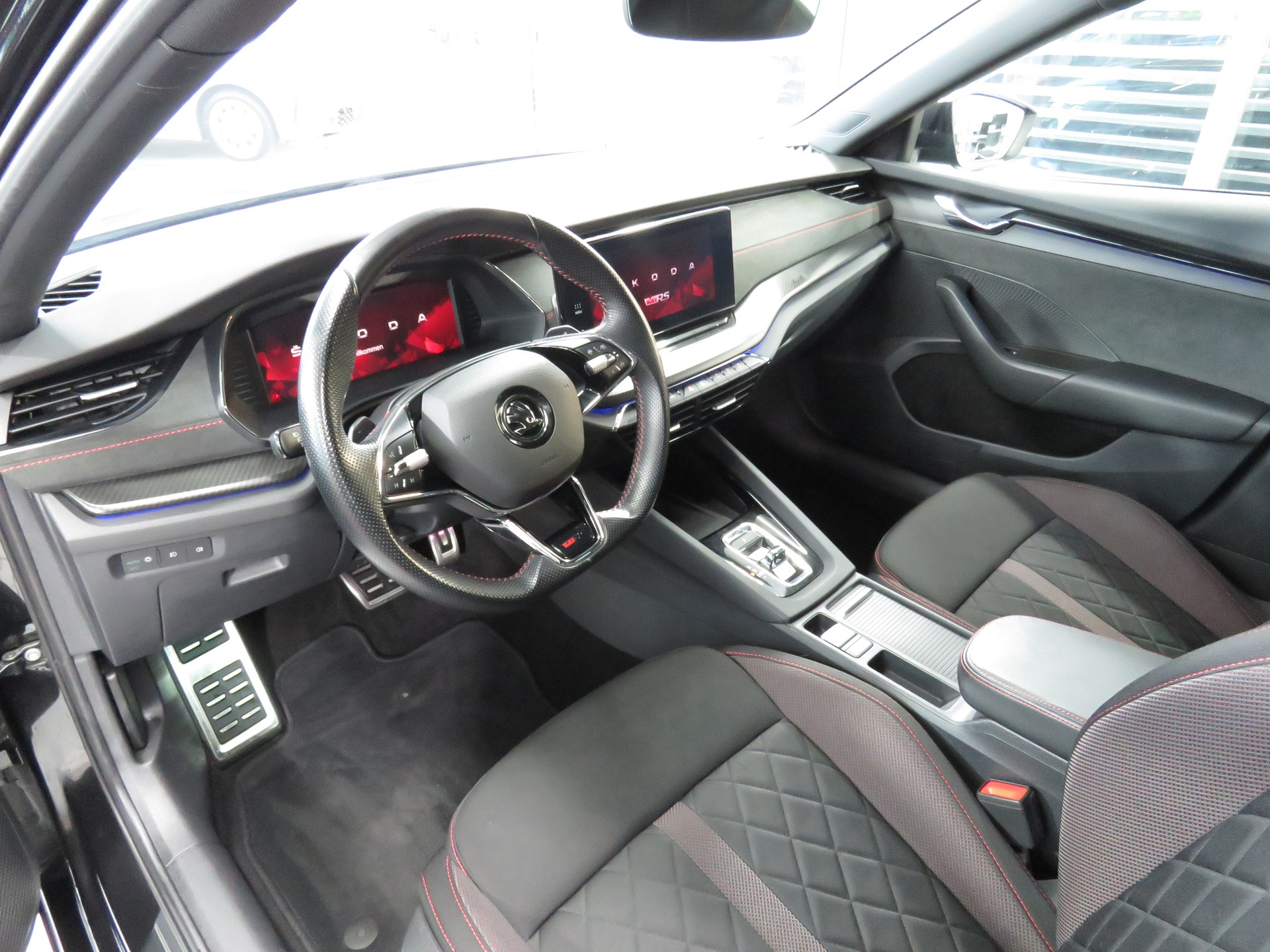 SKODA Octavia Combi 2.0 TSI DSG RS (Automat, Standheizung)-image-6