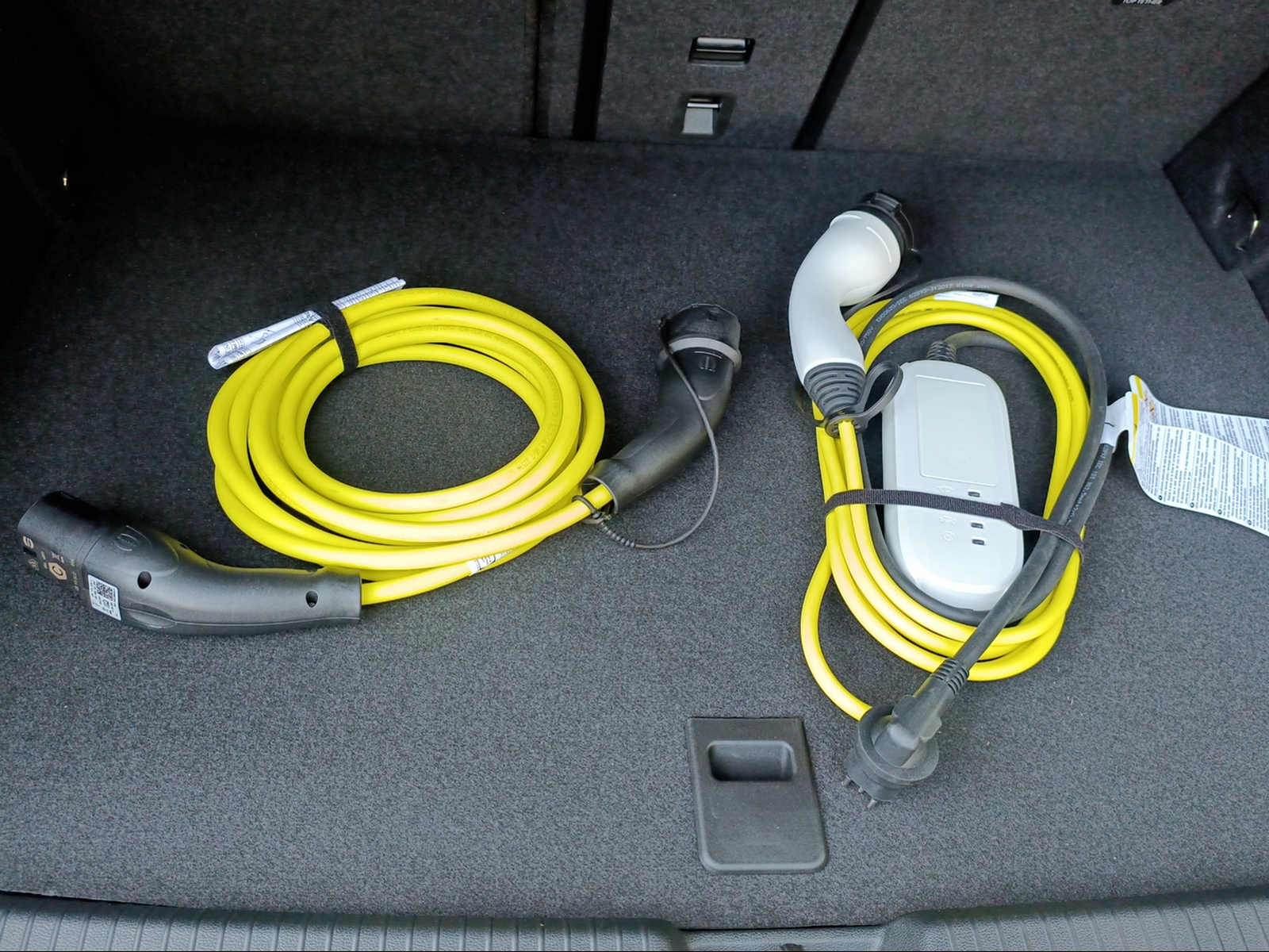 VW Golf 1.5 TSI PHEV Style-image-14
