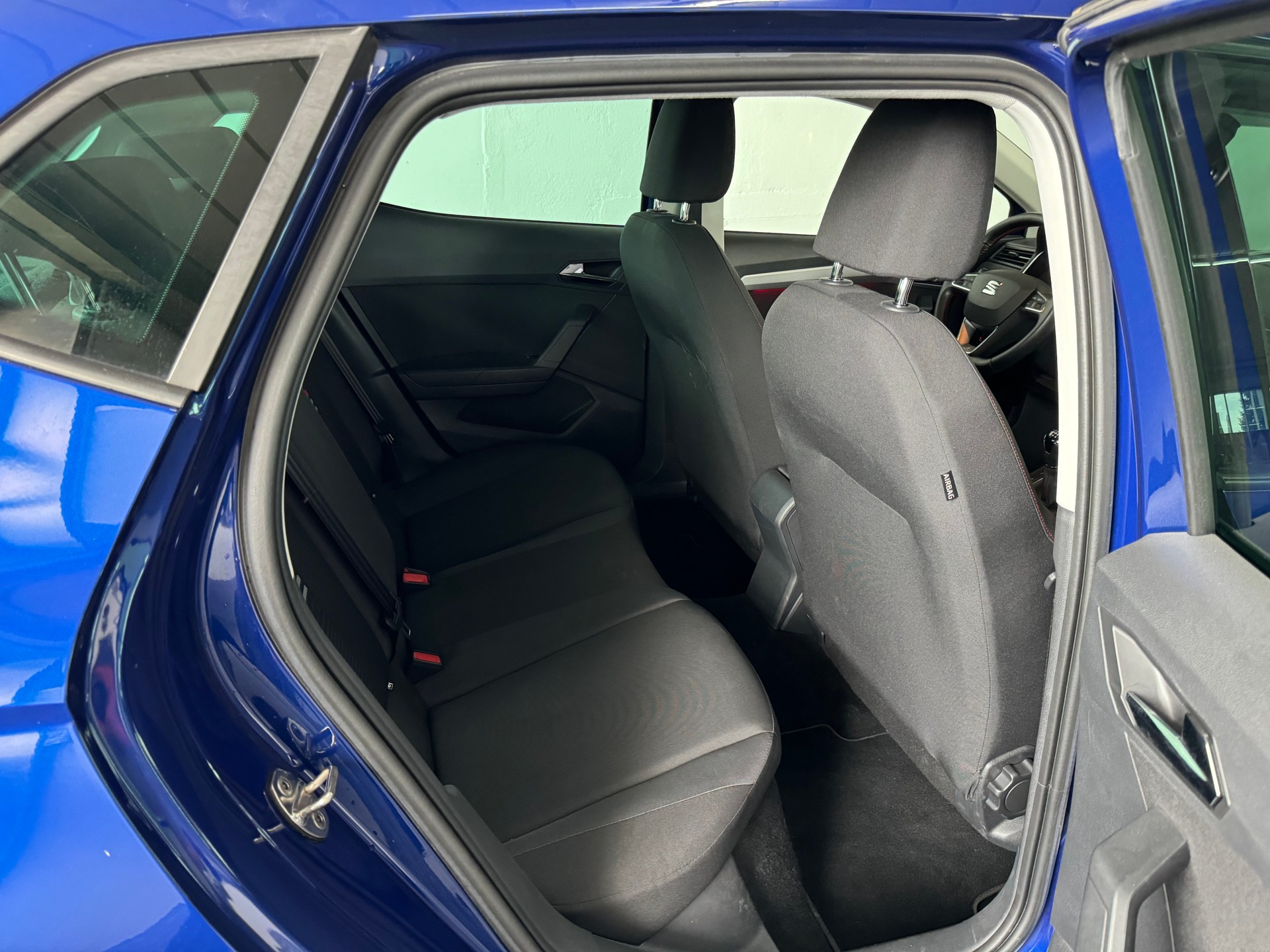 SEAT Ibiza 1.0 TGI CNG Swiss FR Evolution-image-18