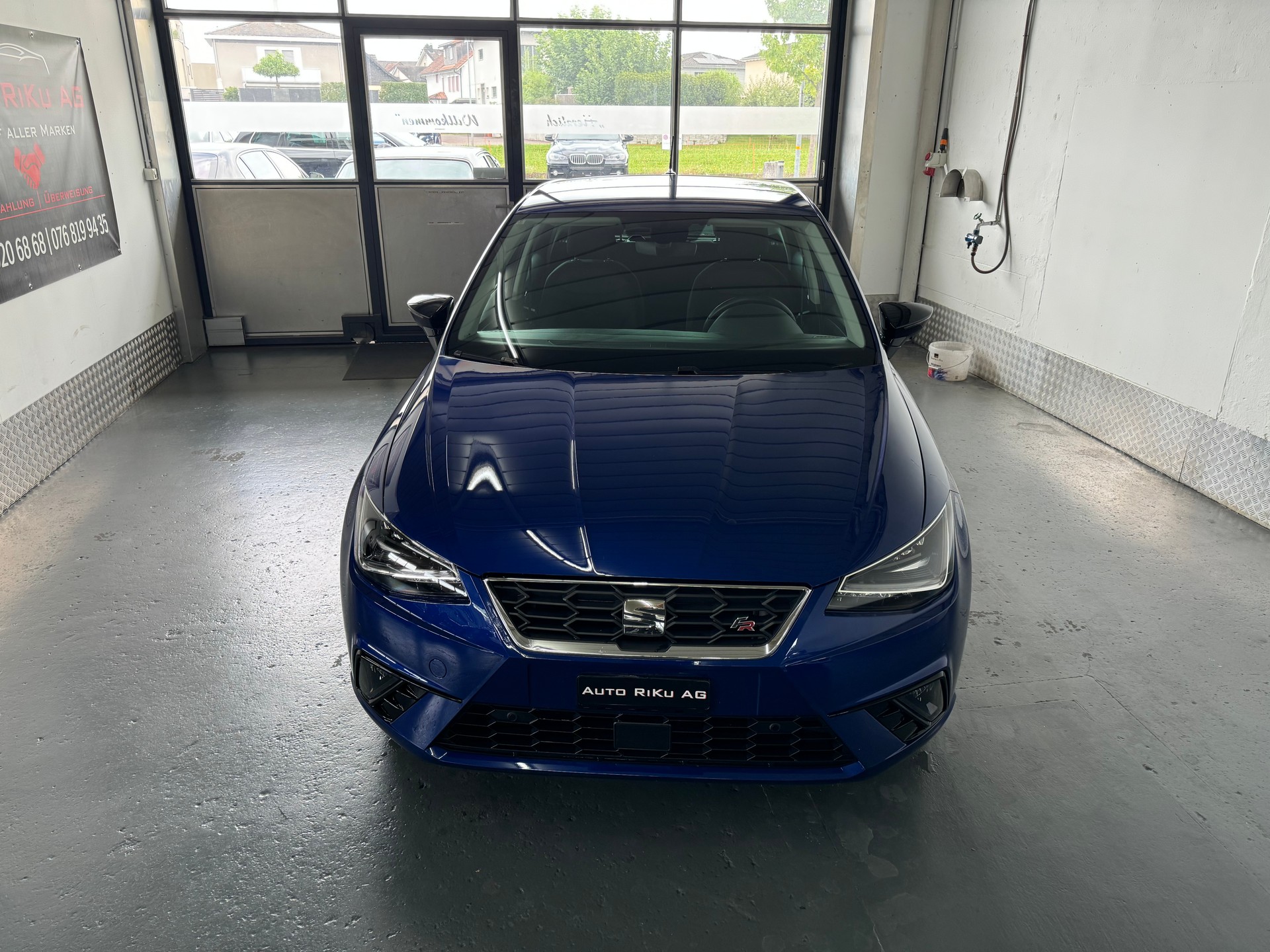 SEAT Ibiza 1.0 TGI CNG Swiss FR Evolution-image-2