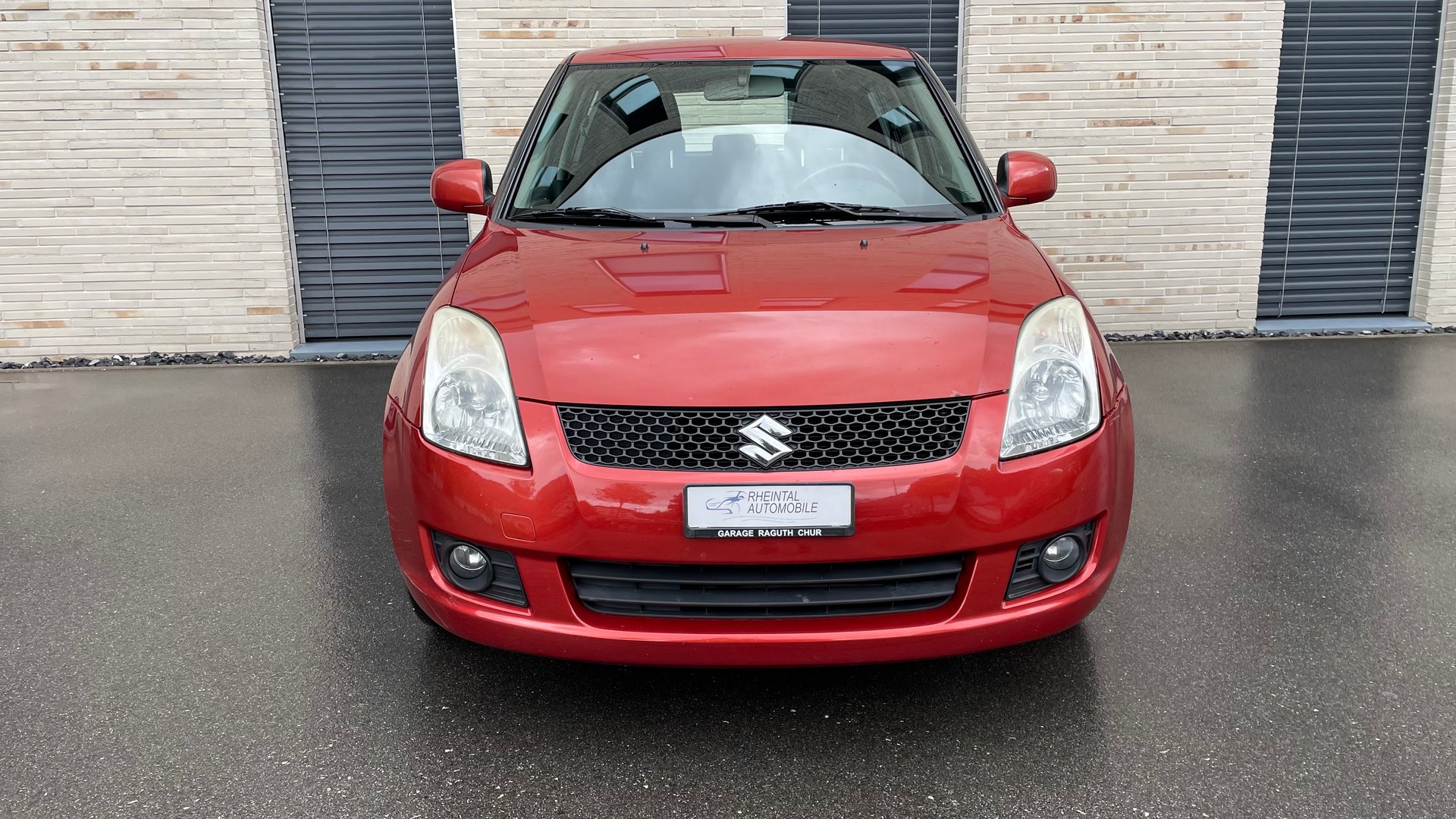 SUZUKI Swift 1.3i 16V GL 4x4-image-3