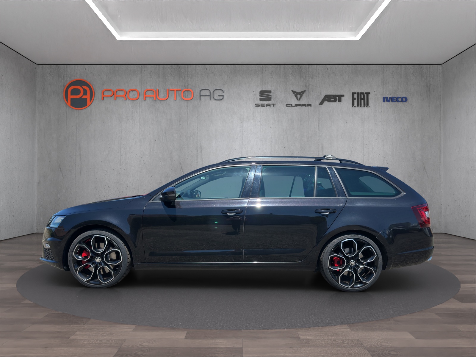 SKODA Octavia Combi 2.0 TSI RS DSG-image-1