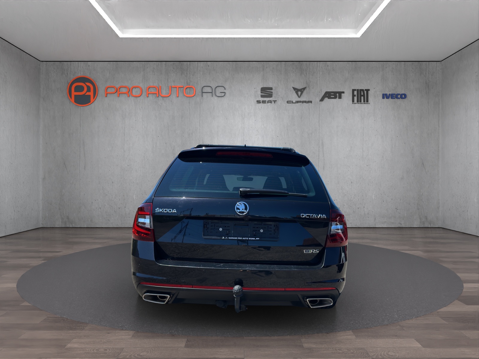 SKODA Octavia Combi 2.0 TSI RS DSG-image-3