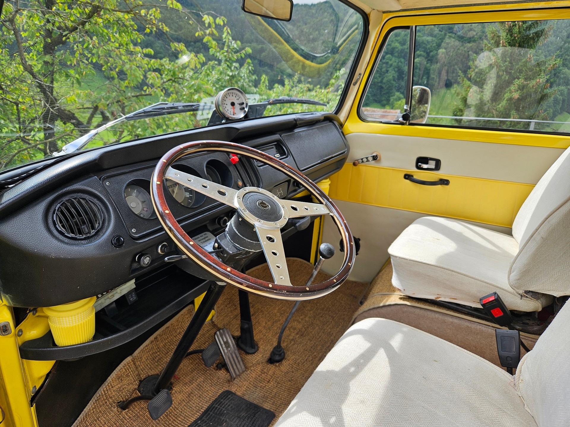VW 1972 Veteranenfahrzeuge-image-2