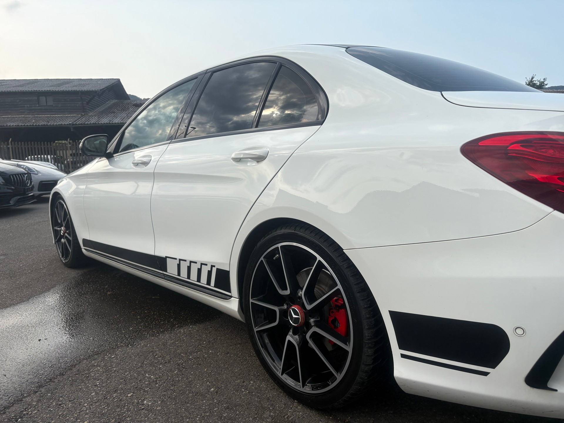 MERCEDES-BENZ C 220 d Avantgarde 4Matic 7G-Tronic-image-4