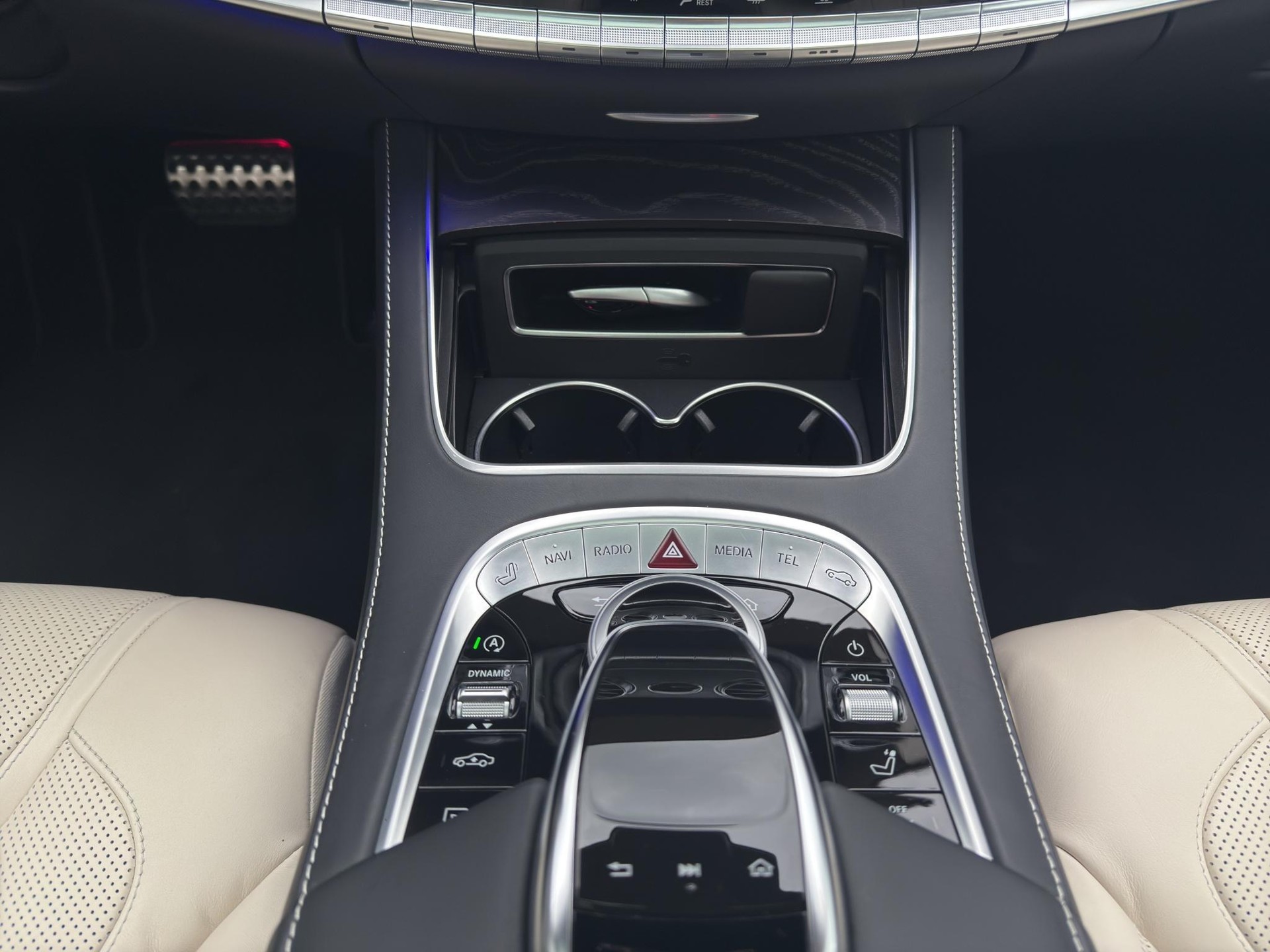 MERCEDES-BENZ S 400 d AMG Line 4matic-image-15